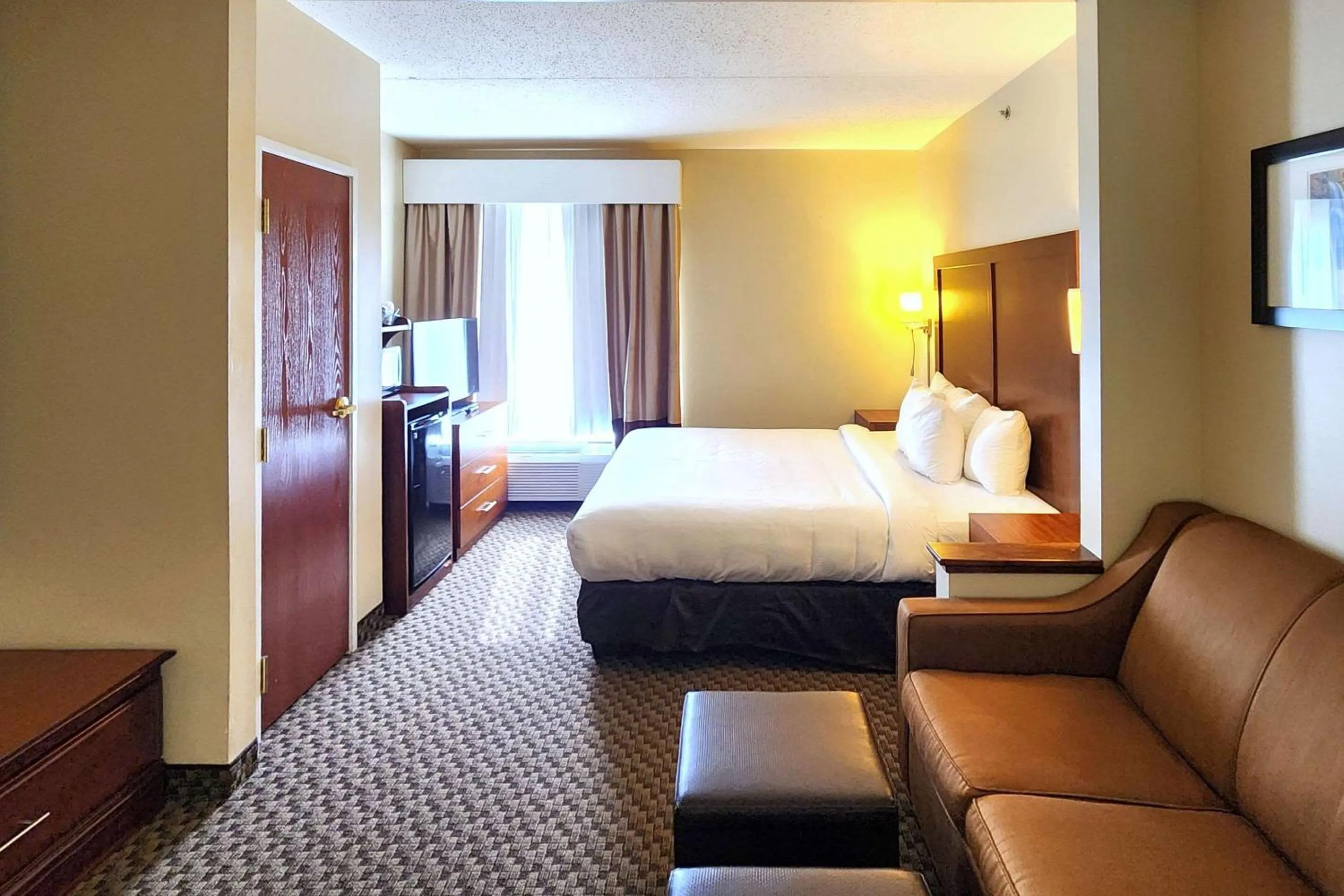 Bedroom, Bed in Comfort Inn & Suites Mount Pocono
