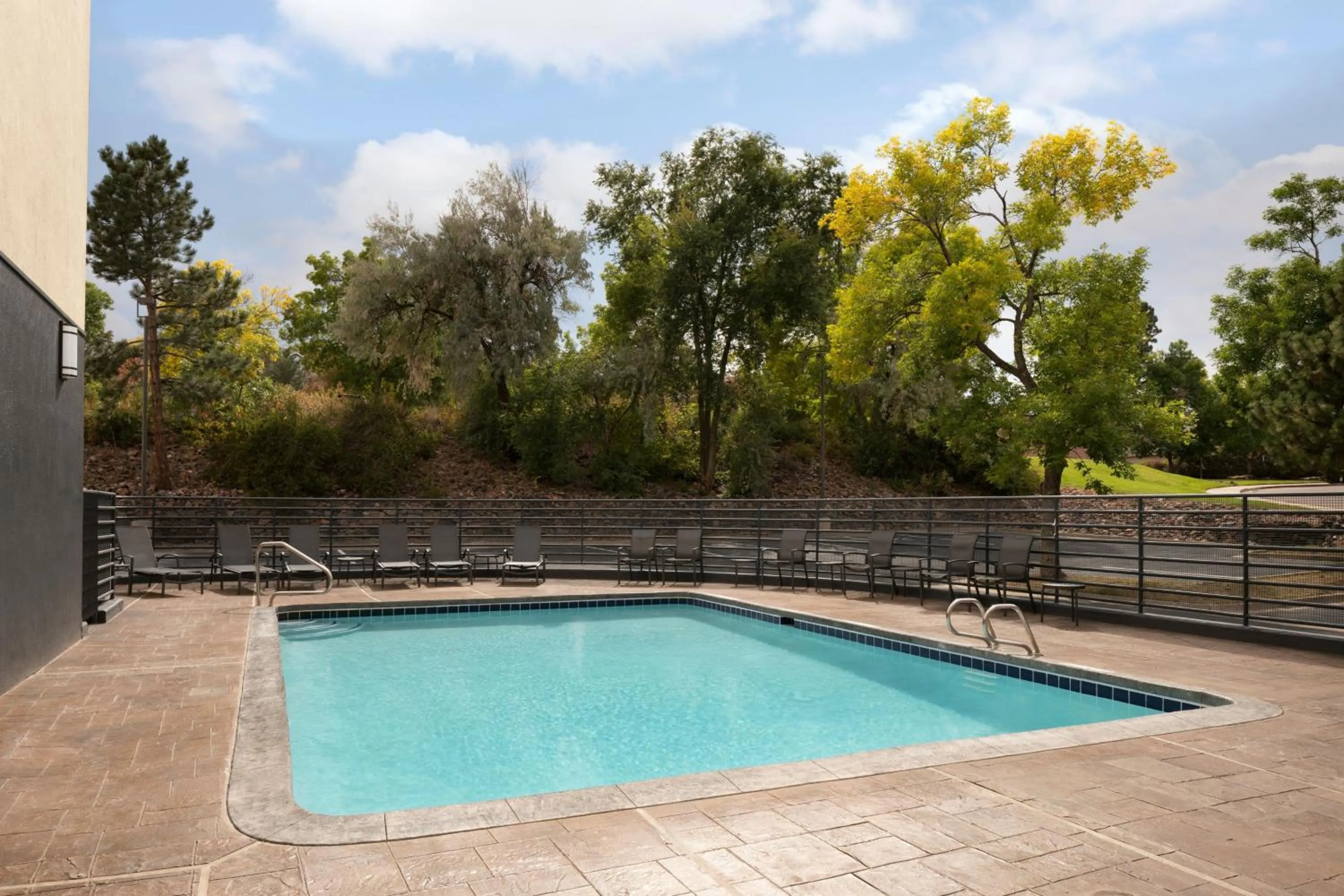 Swimming pool in Fairfield Inn & Suites by Marriott Denver Southwest/Lakewood