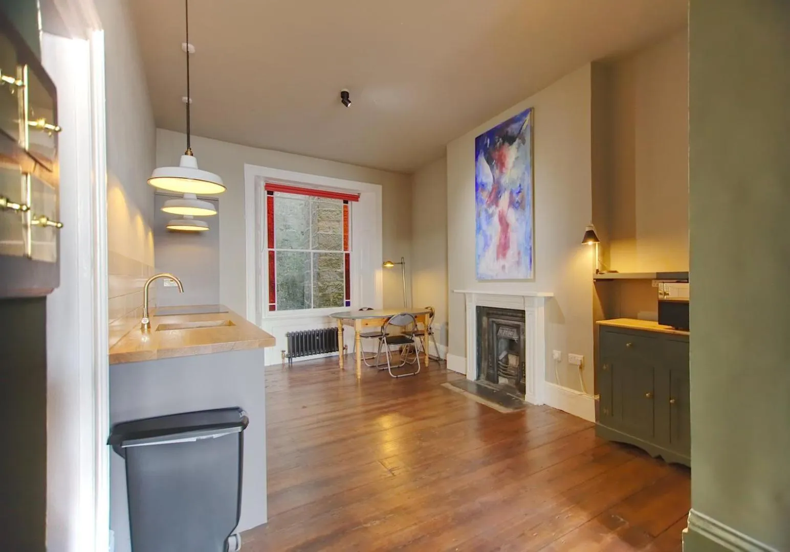 Kitchen or kitchenette in The Artists Retreat - Hastings