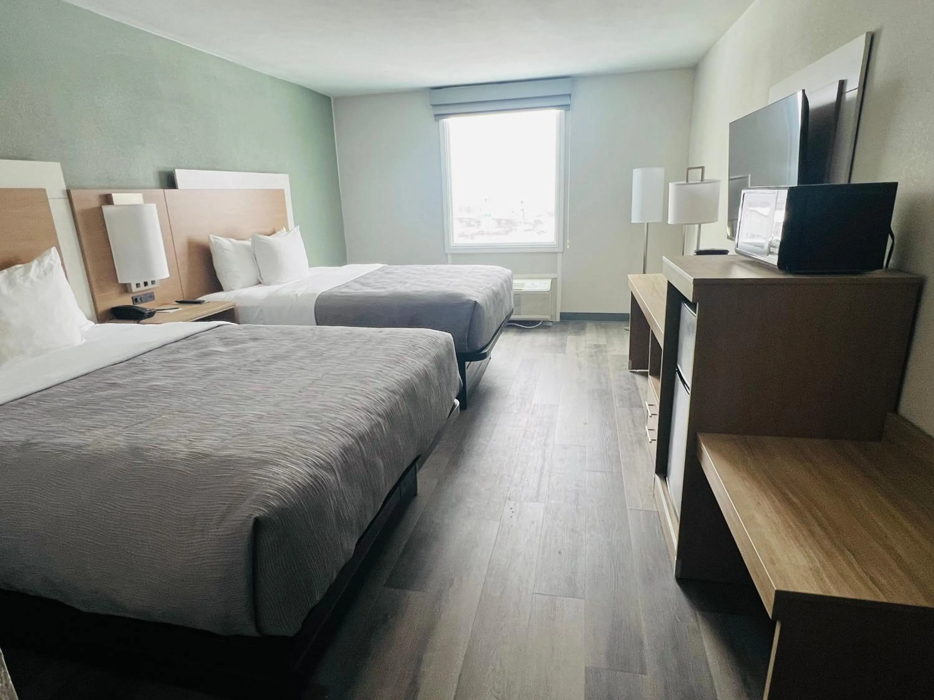 Bed in Quality Inn Hermitage South