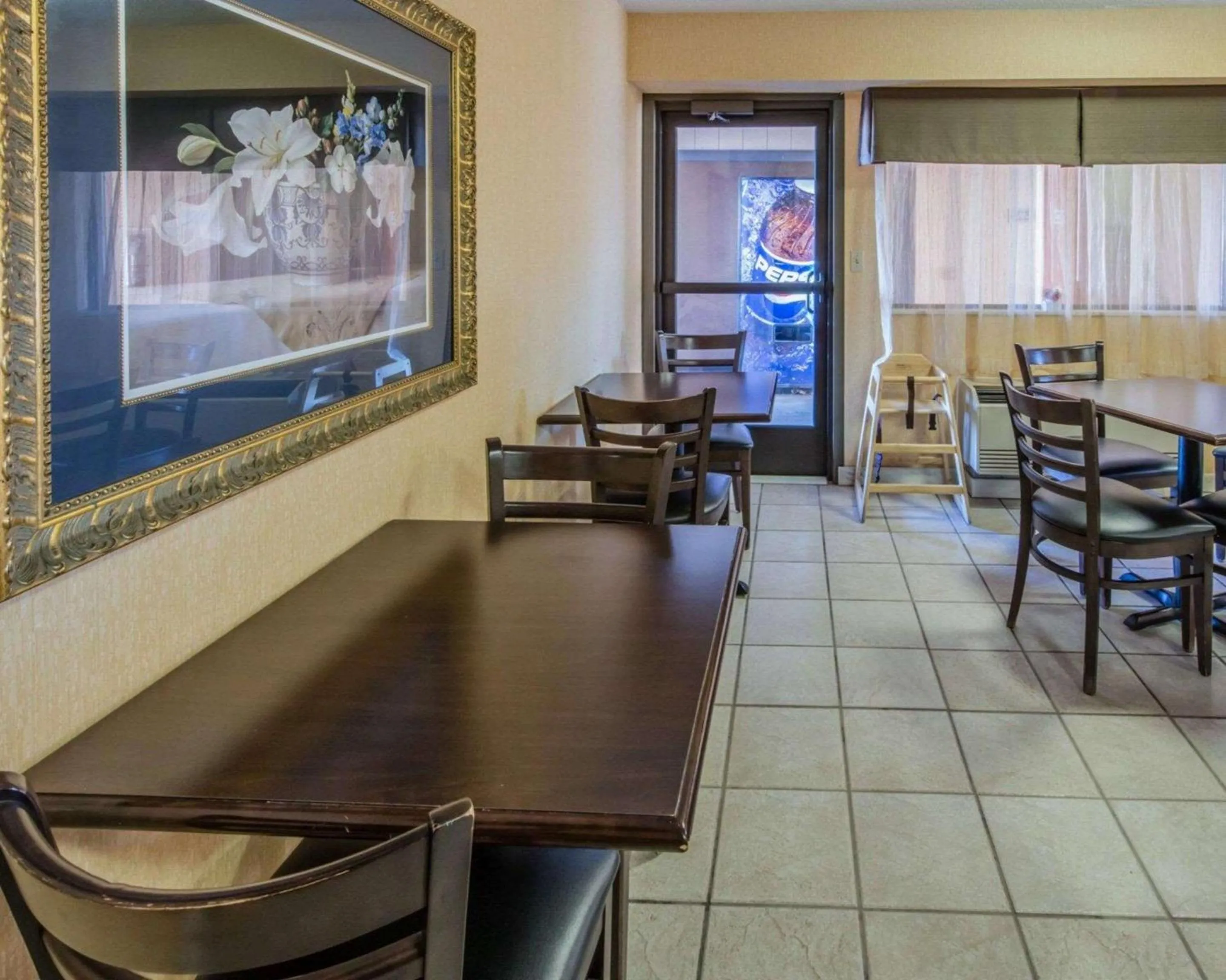 Restaurant/places to eat in Quality Inn Barkeyville
