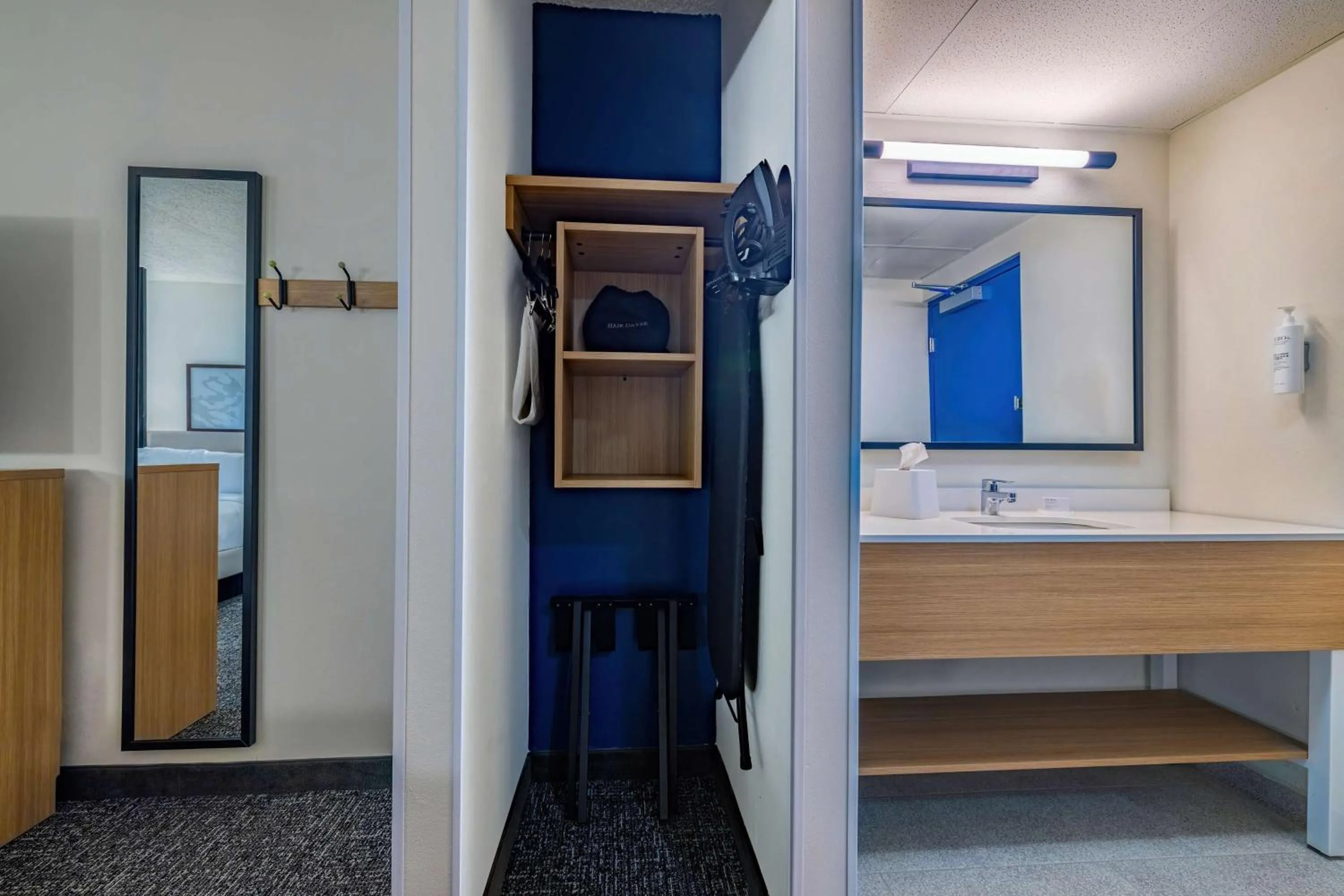 Photo of the whole room in Spark by Hilton Clarks Summit