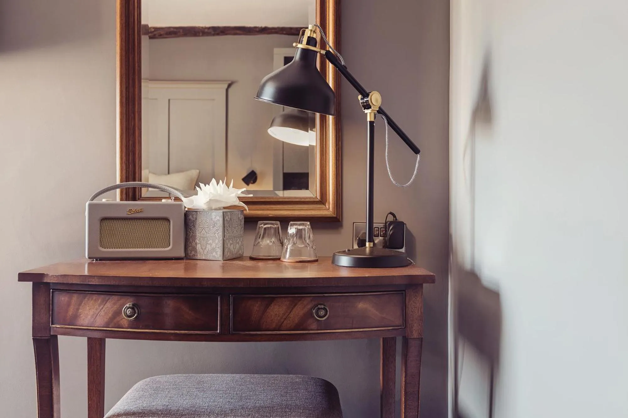Bedroom in The New Inn