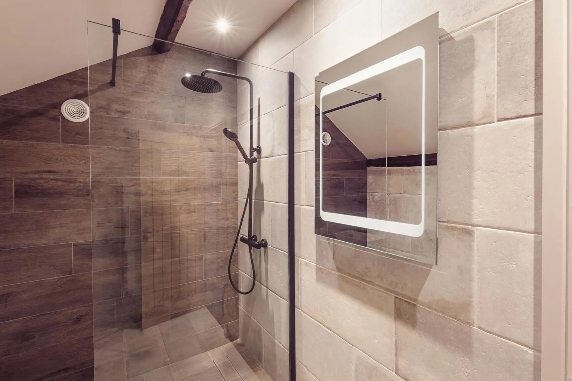 Bathroom in The New Inn