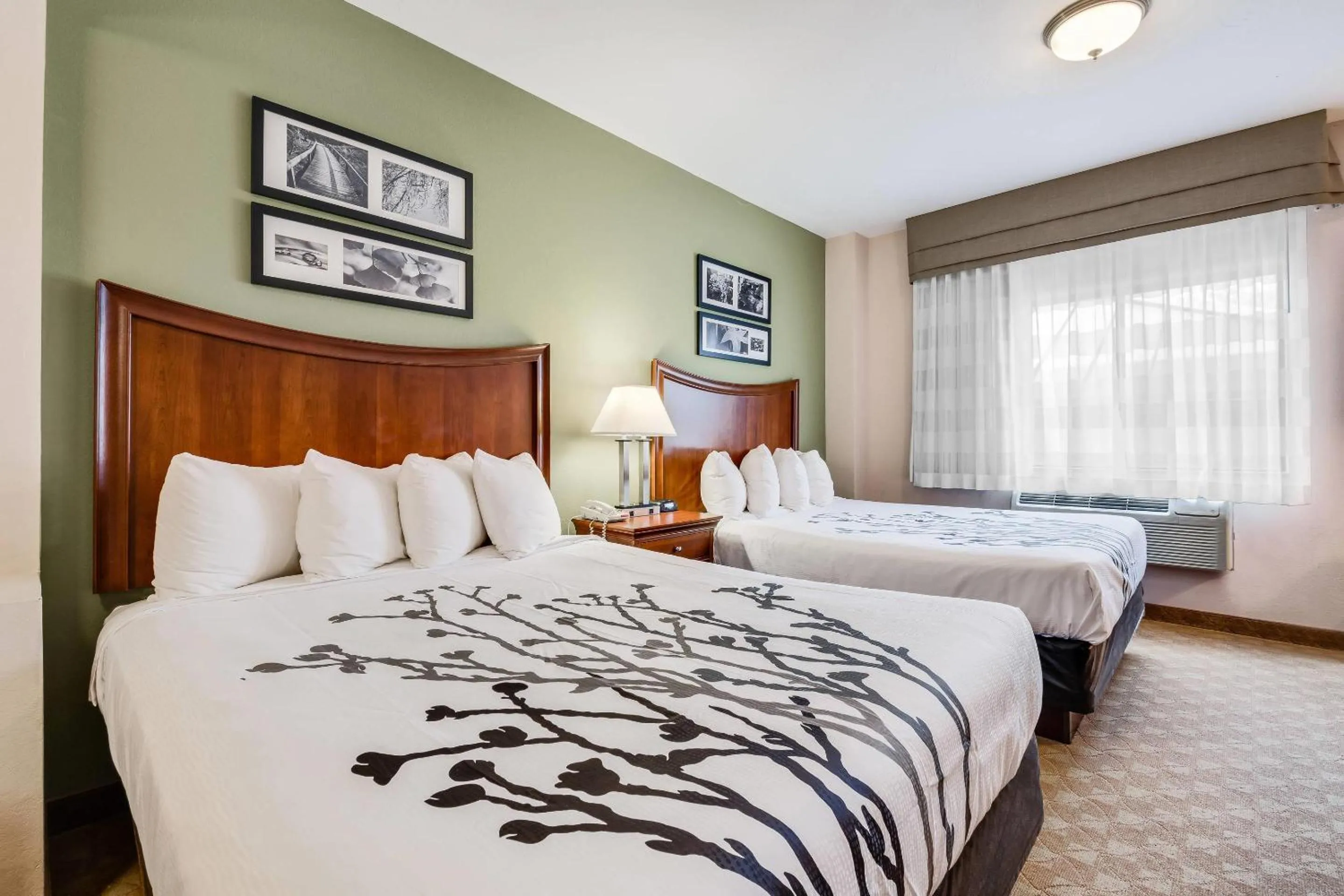 Bedroom, Bed in Sleep Inn & Suites Gettysburg