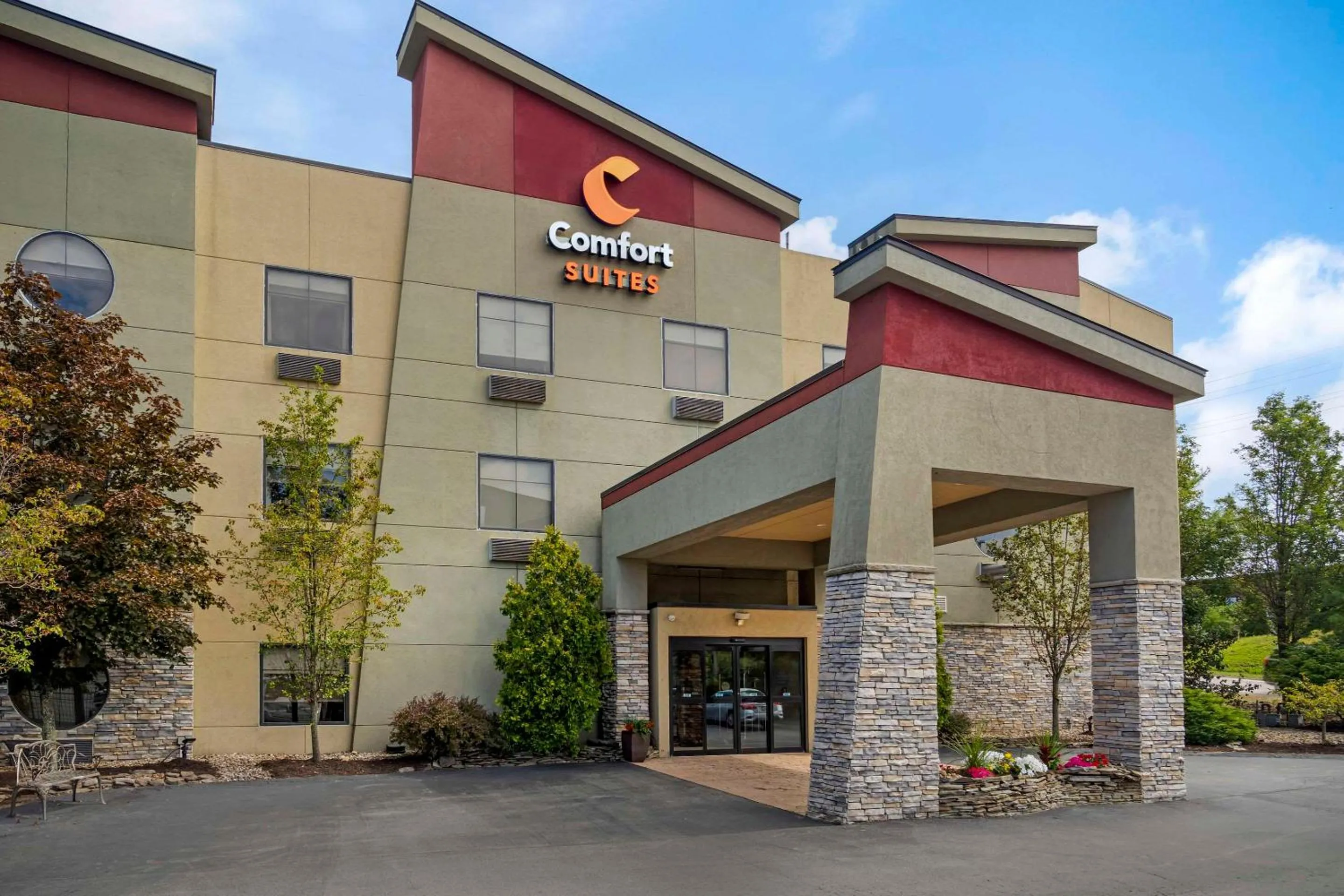 Comfort Suites Monaca
