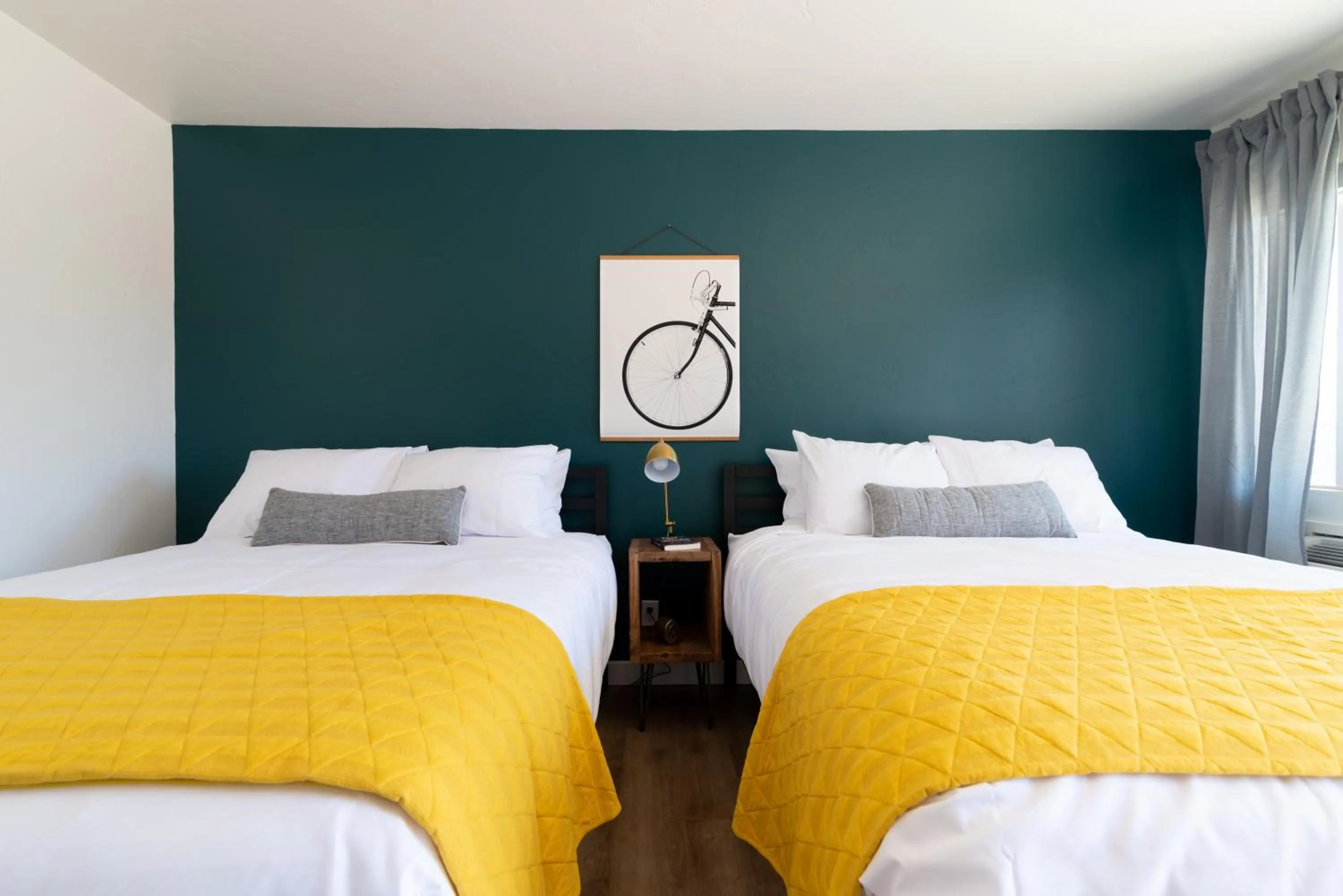 Bed in Spoke and Vine Motel