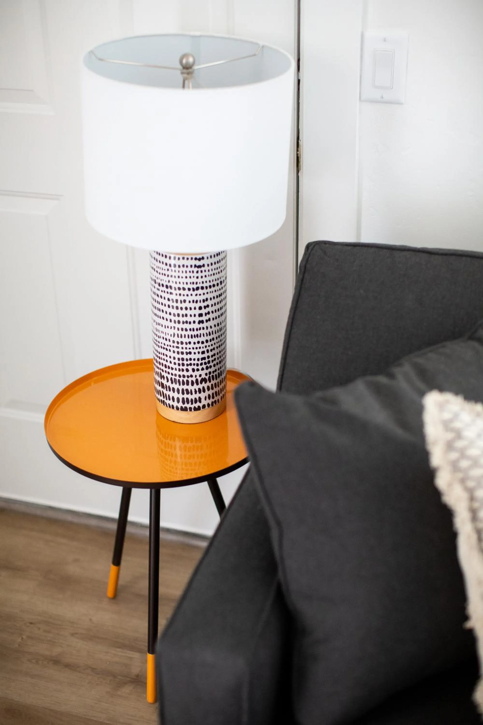 Living room in Spoke and Vine Motel