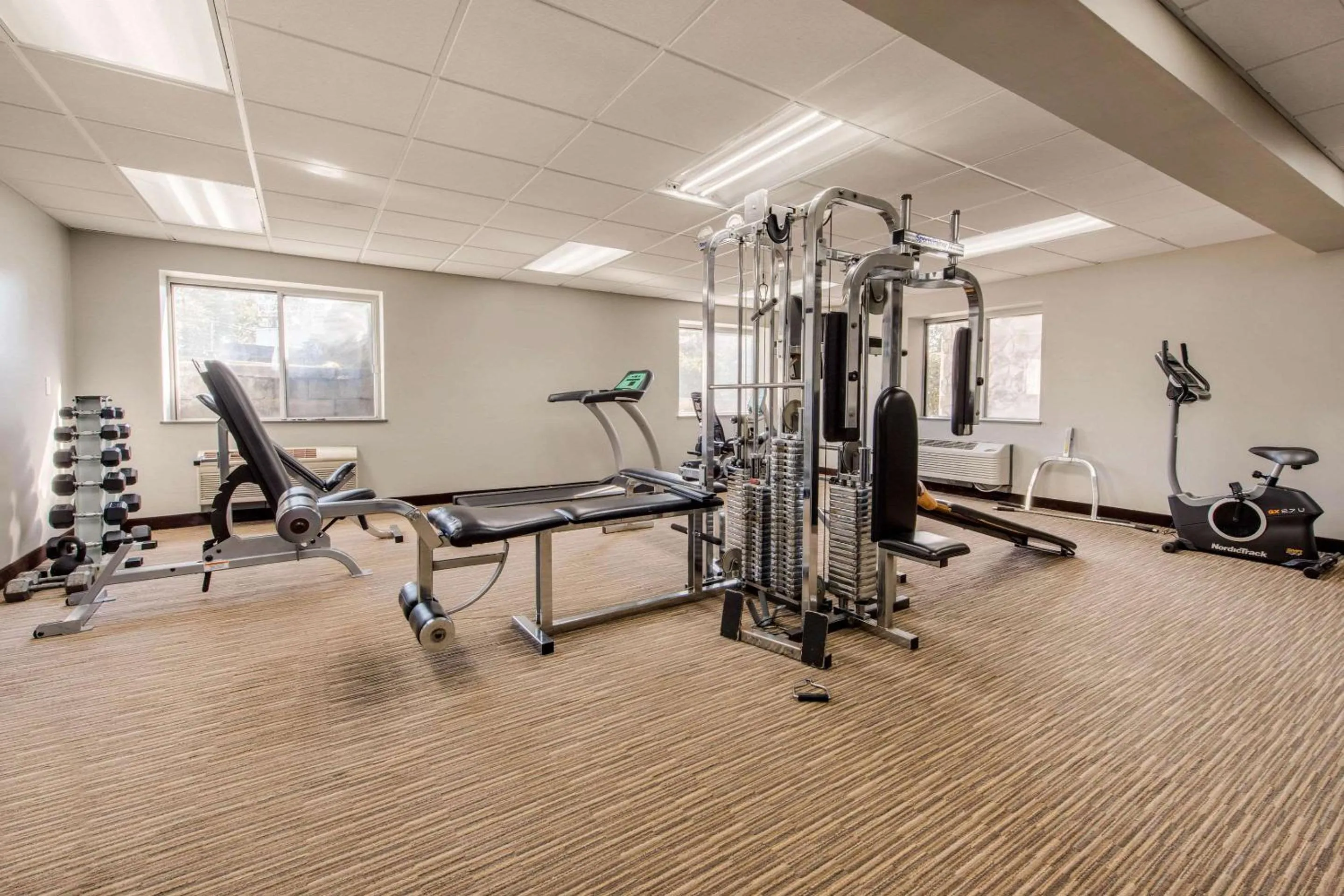 Fitness centre/facilities in Quality Inn & Suites New Castle