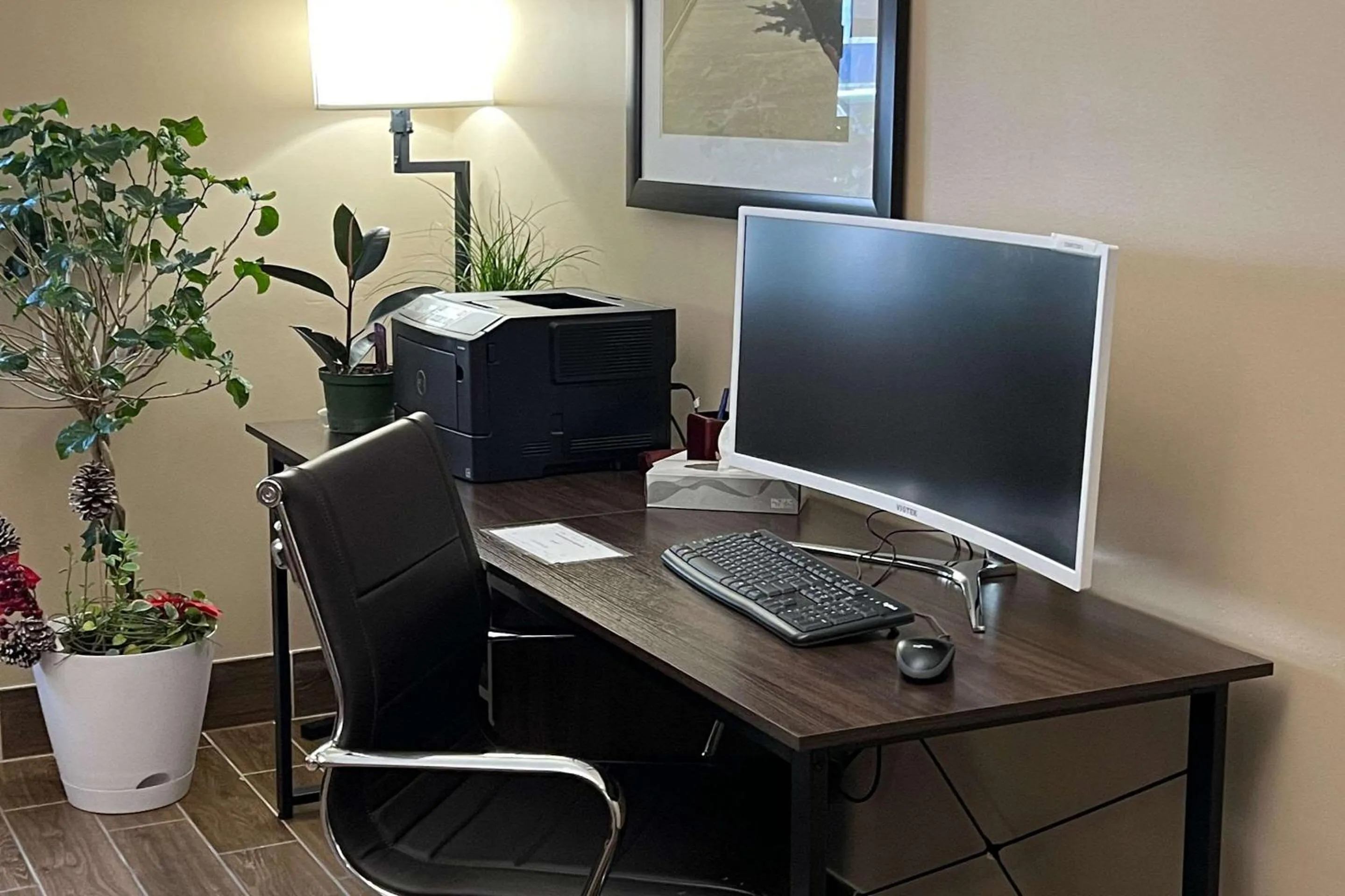 Business facilities in Comfort Inn & Suites Wilkes Barre - Arena