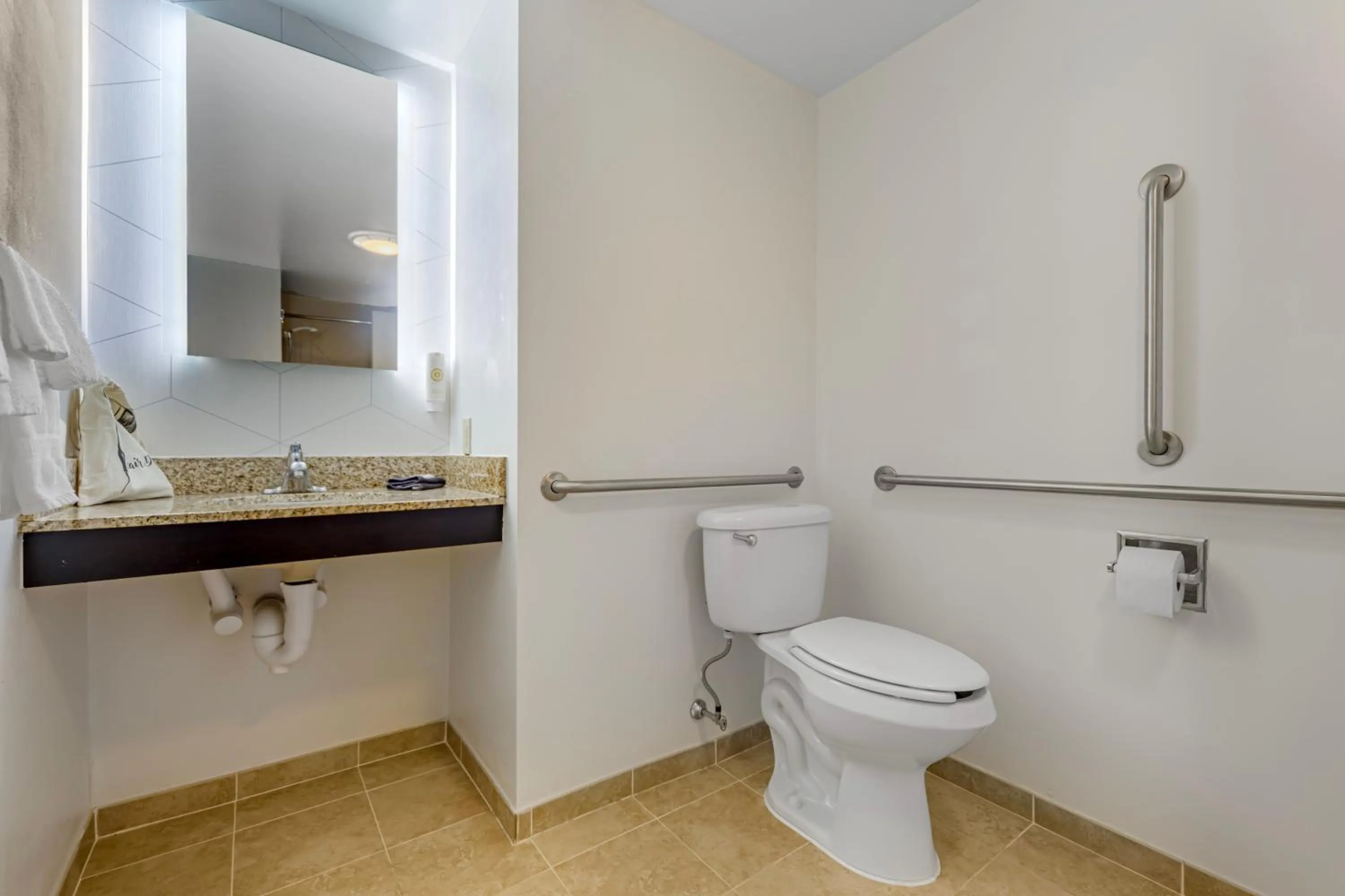 Comfort Suites Lewisburg