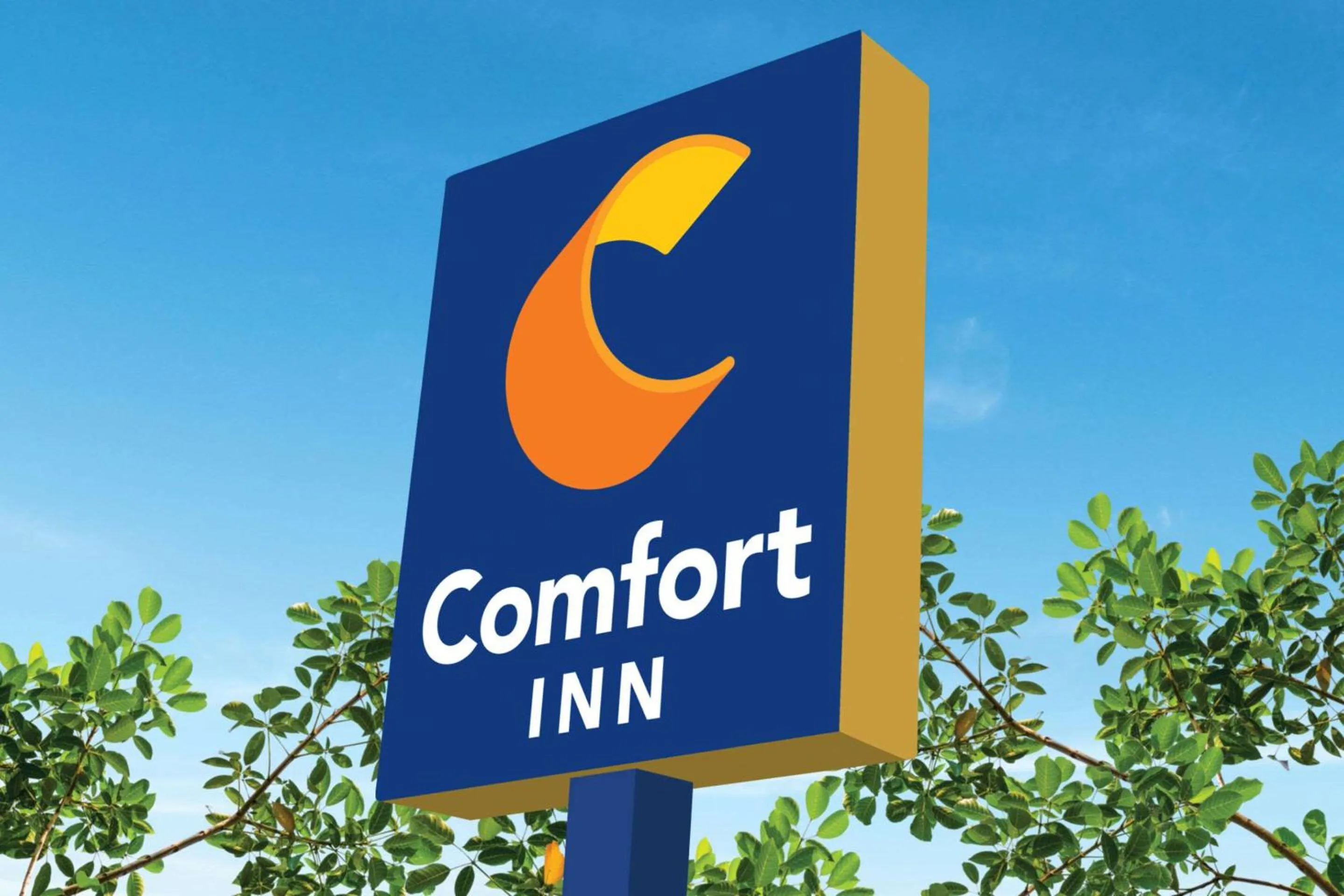 Property building in Comfort Inn, Erie - Near Presque Isle