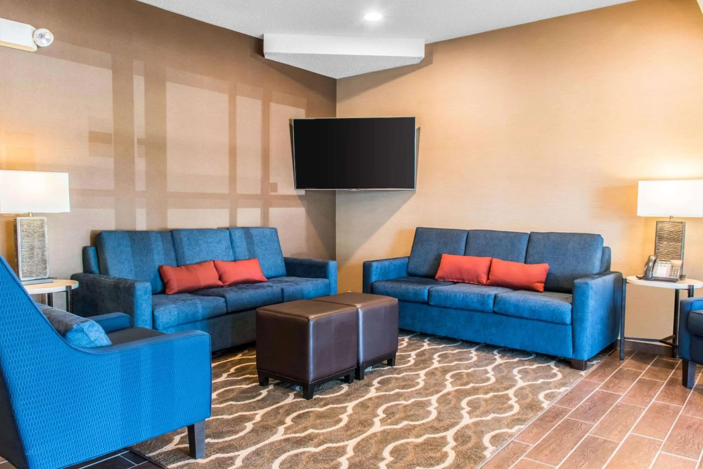 Lobby or reception in Comfort Inn Lancaster County