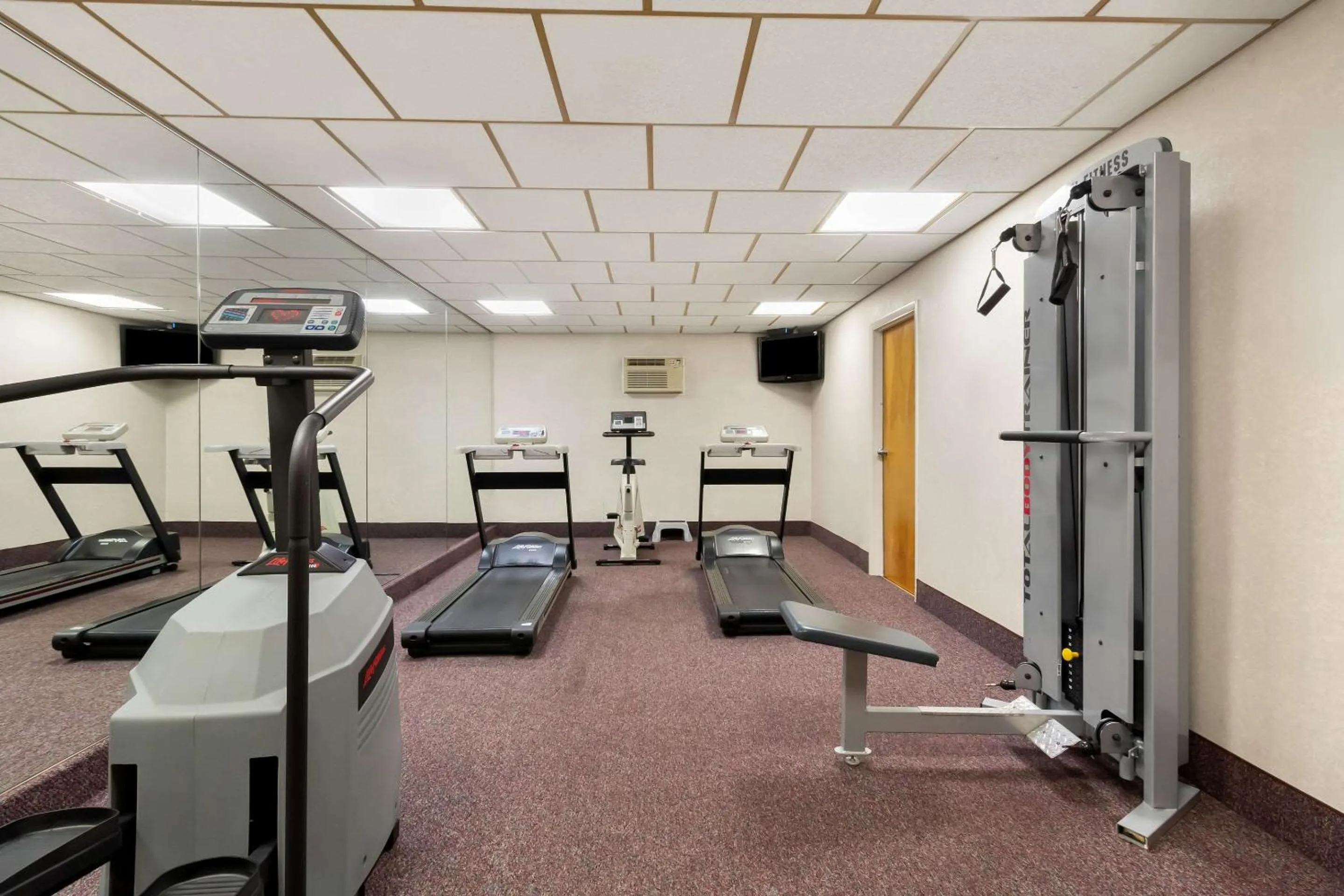 Fitness centre/facilities in Comfort Inn