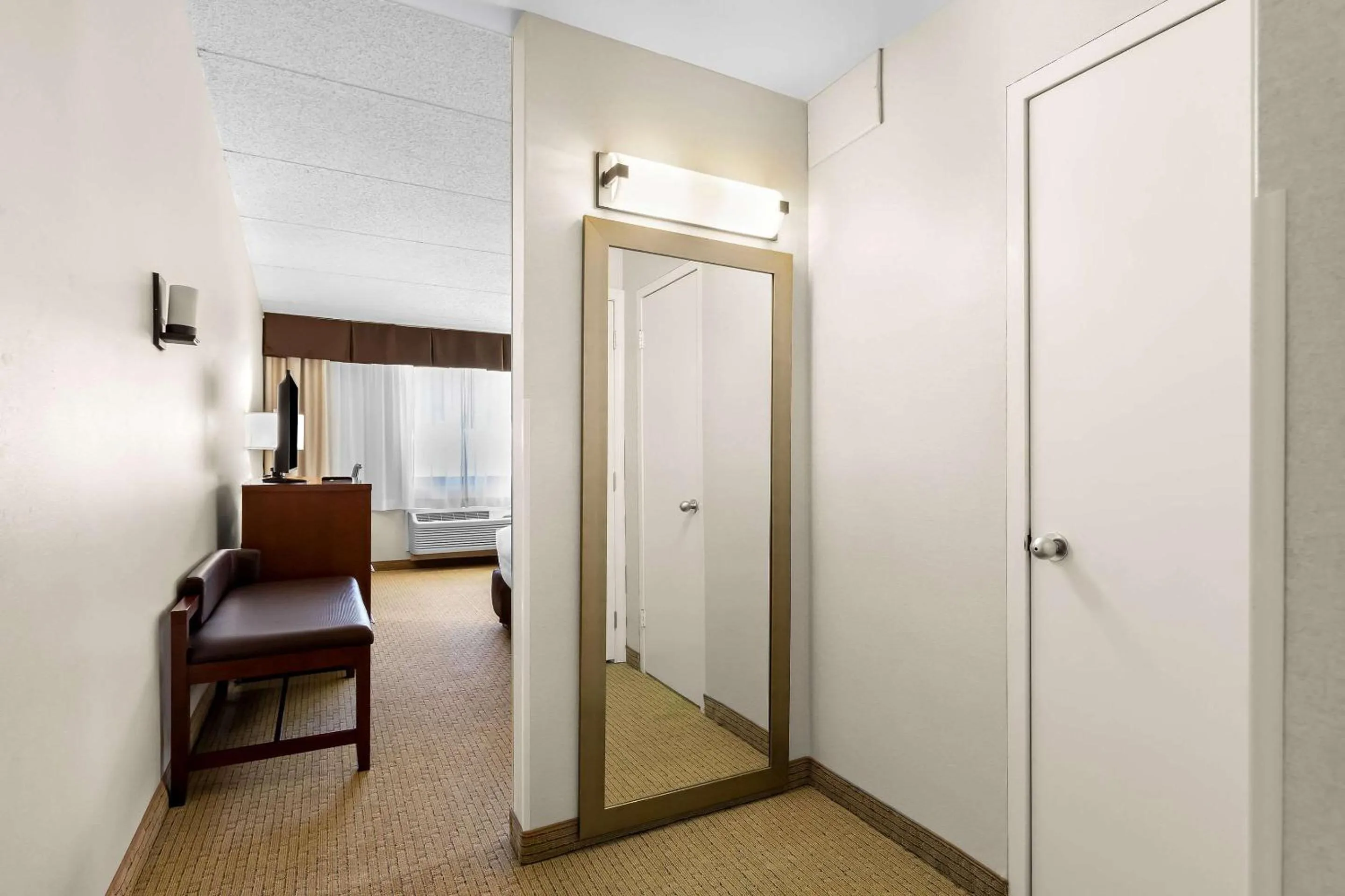 Bedroom in Comfort Inn