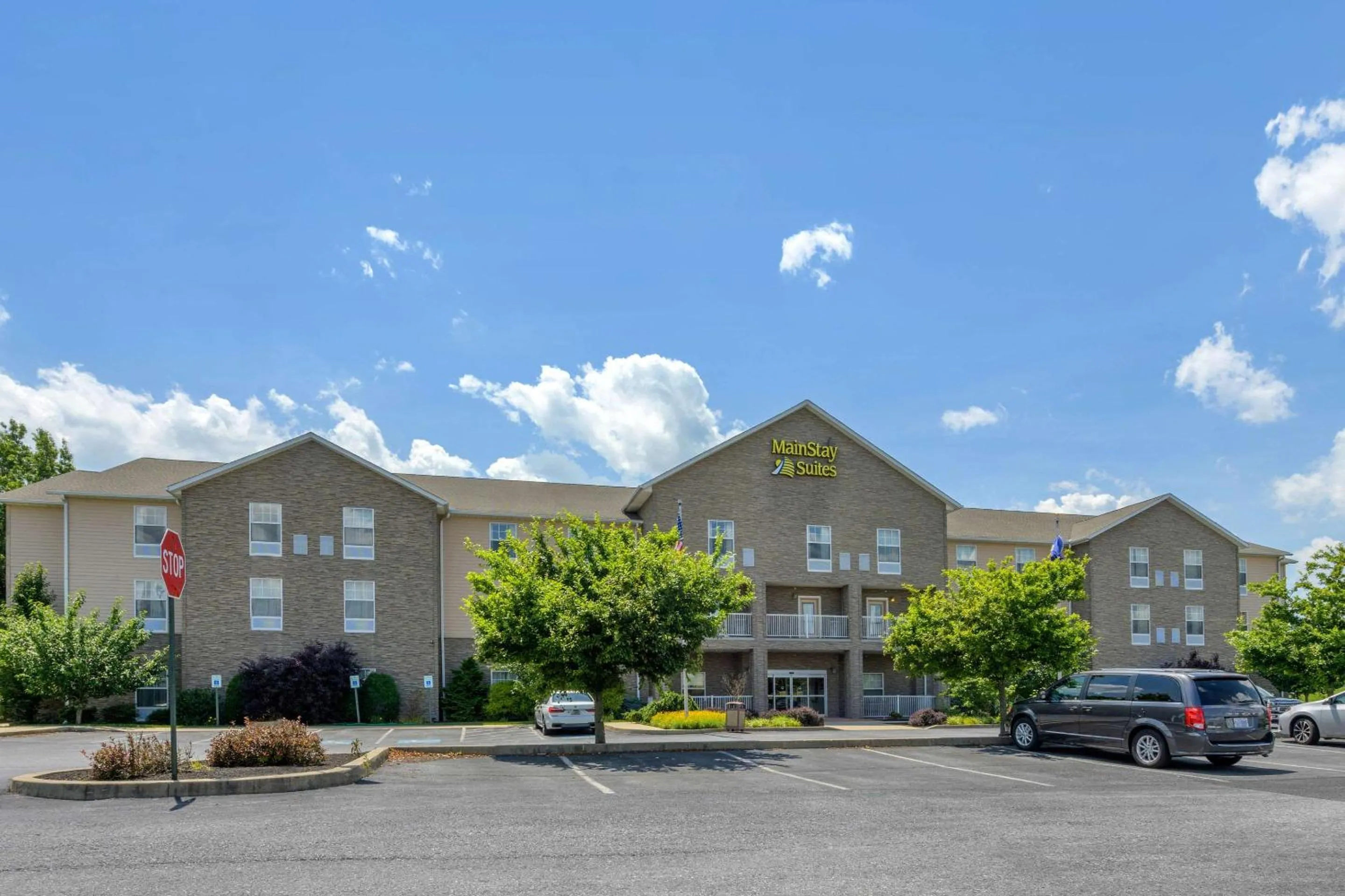 Property building in MainStay Suites Grantville - Hershey North