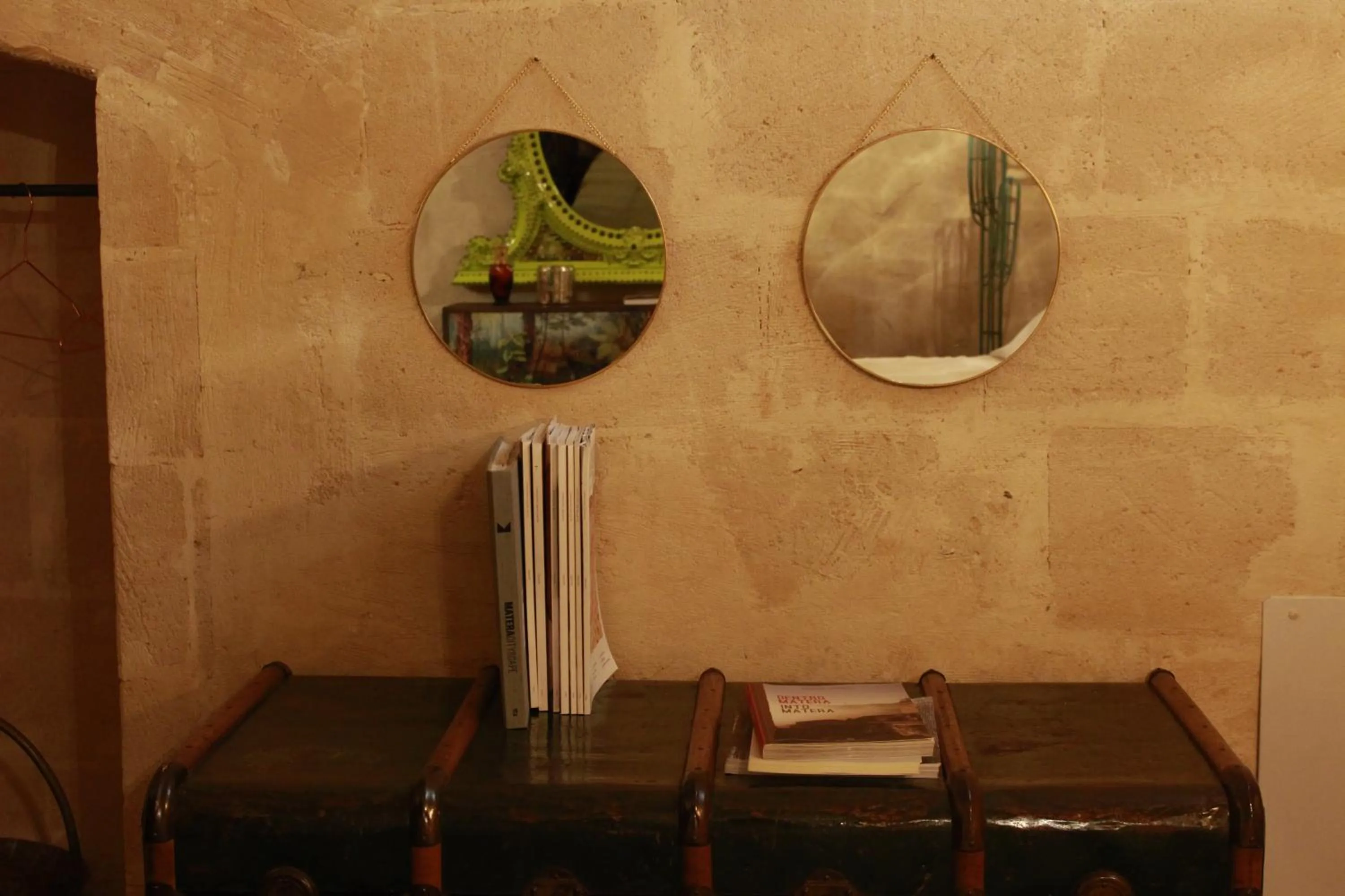 Library in Casa Linda