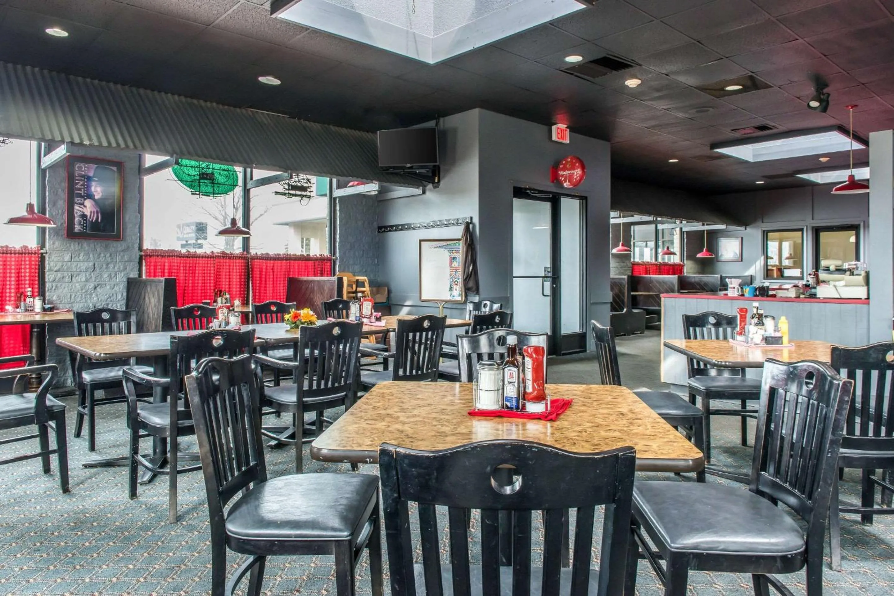 Restaurant/places to eat in Quality Inn & Suites Fairview - Erie