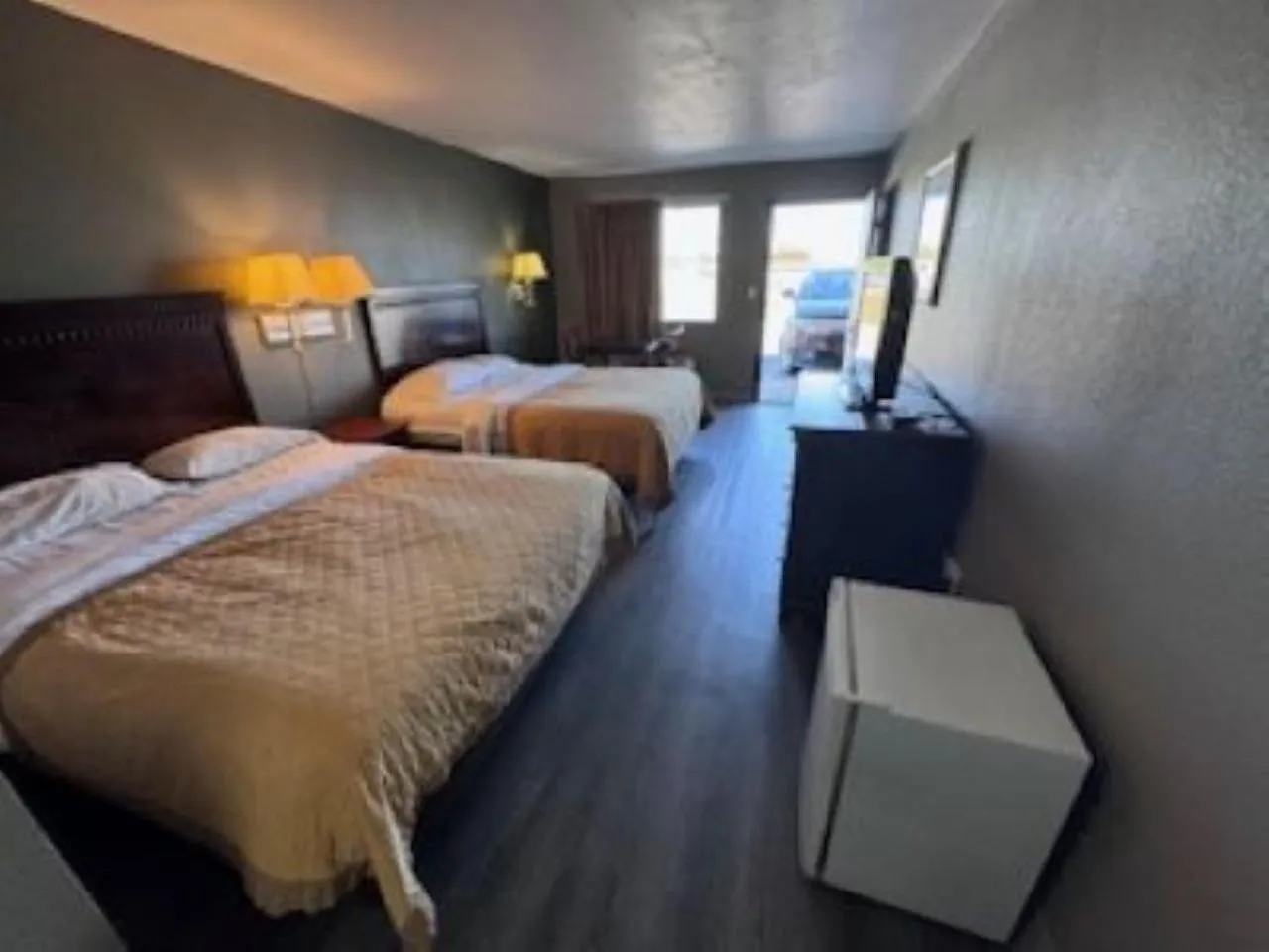 Bed in Rodeway Inn Shippensburg I-81