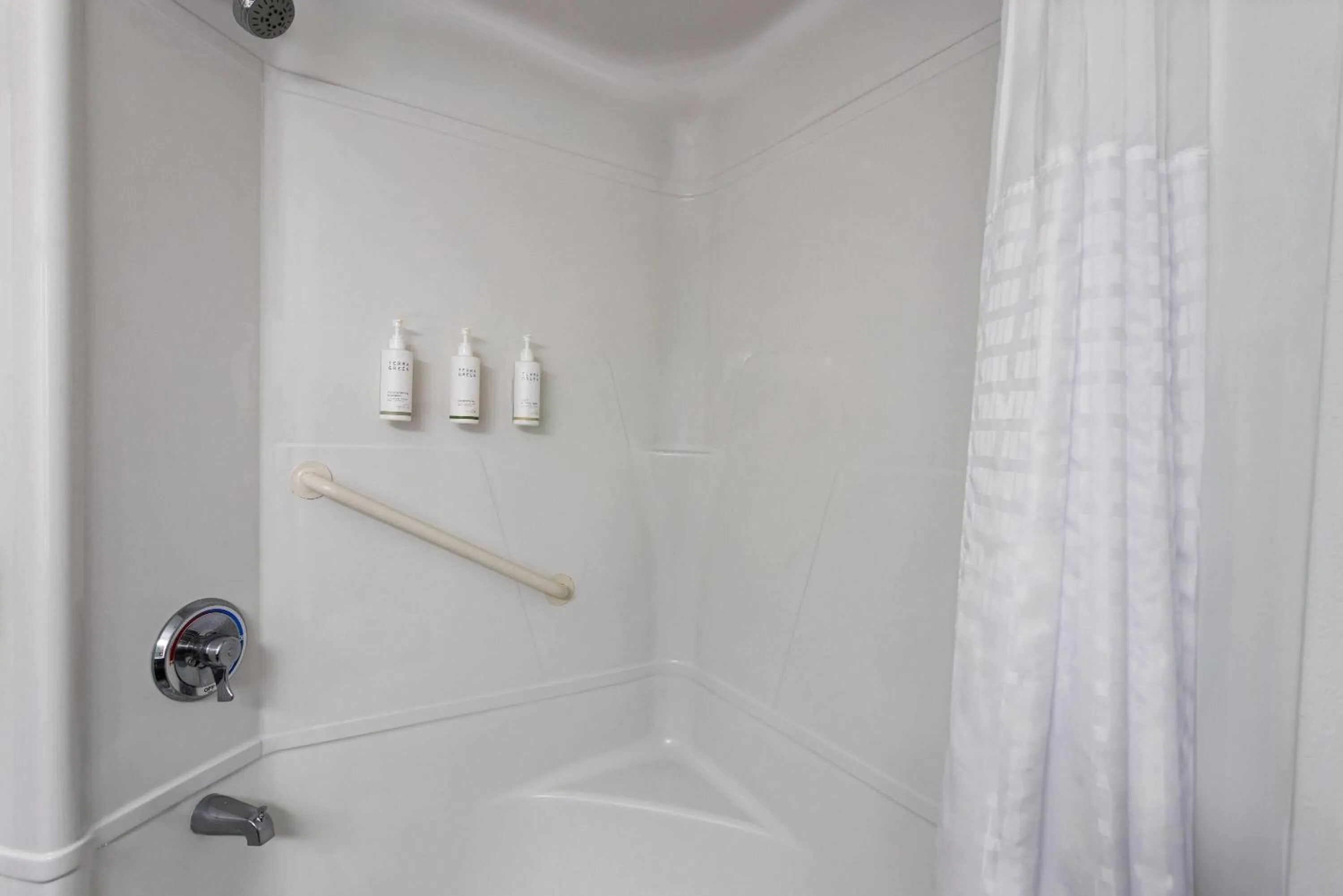 Bathroom in Days Inn by Wyndham Penn State