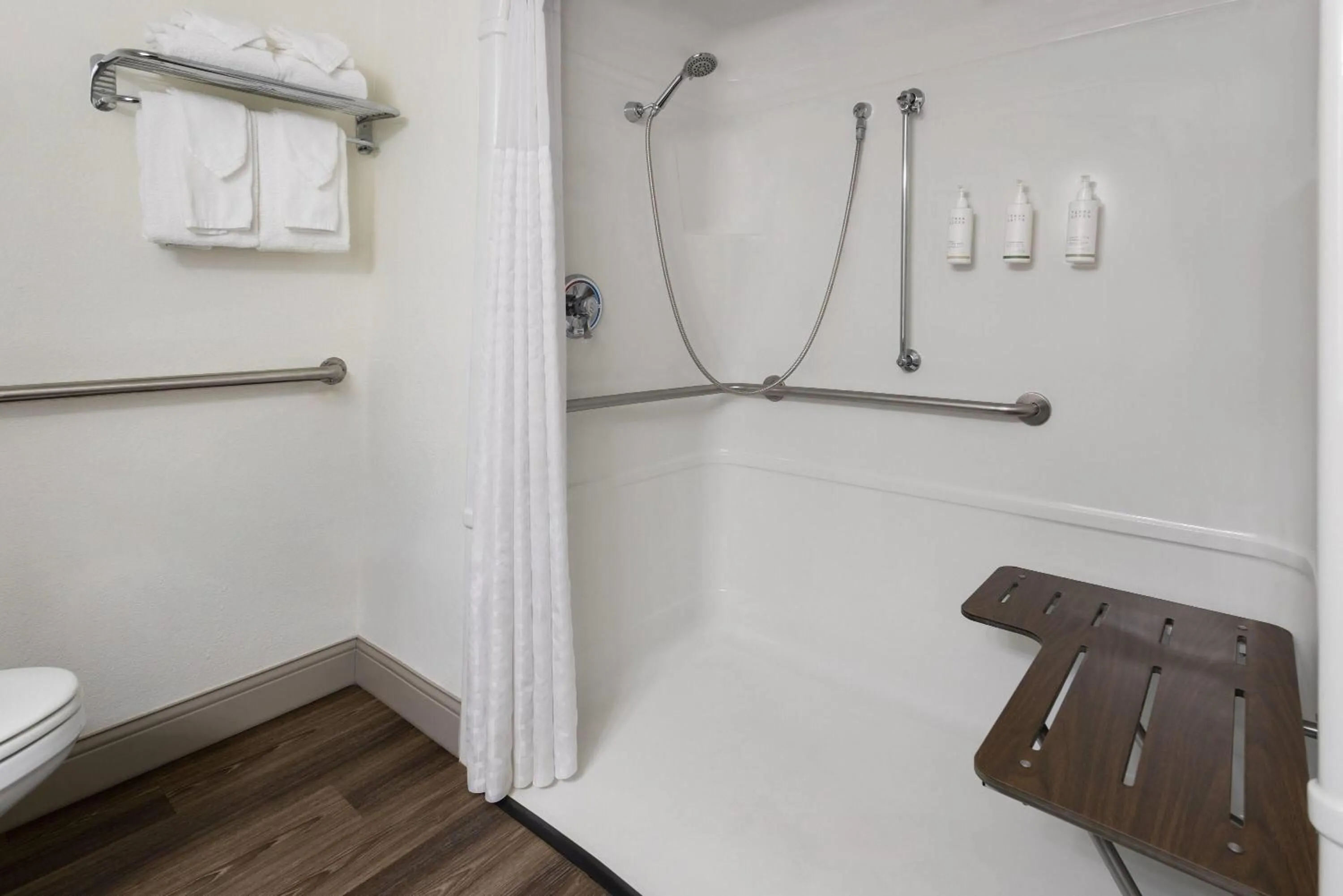 Shower in Days Inn by Wyndham Penn State