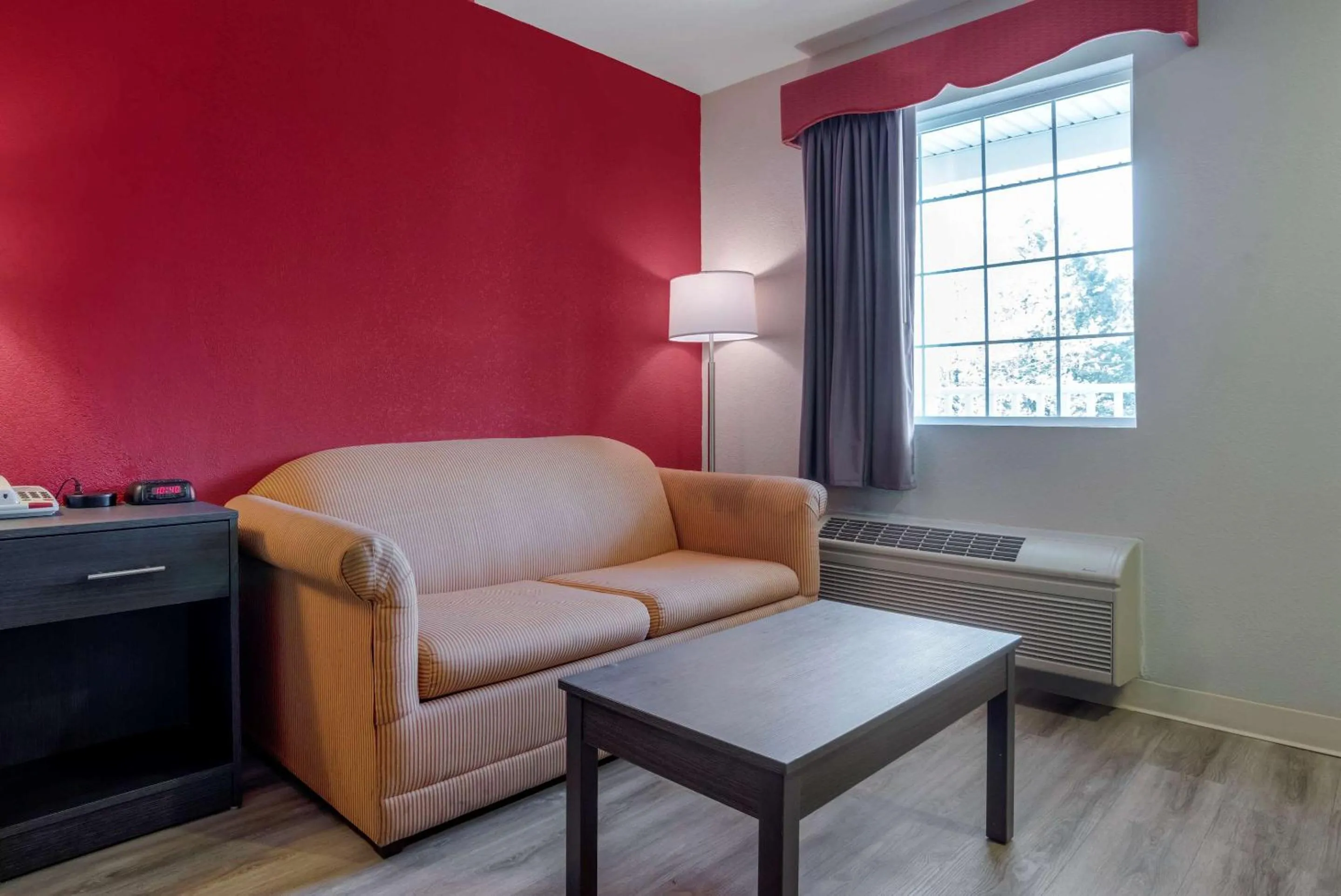 Bedroom in Americas Best Value Inn Gettysburg