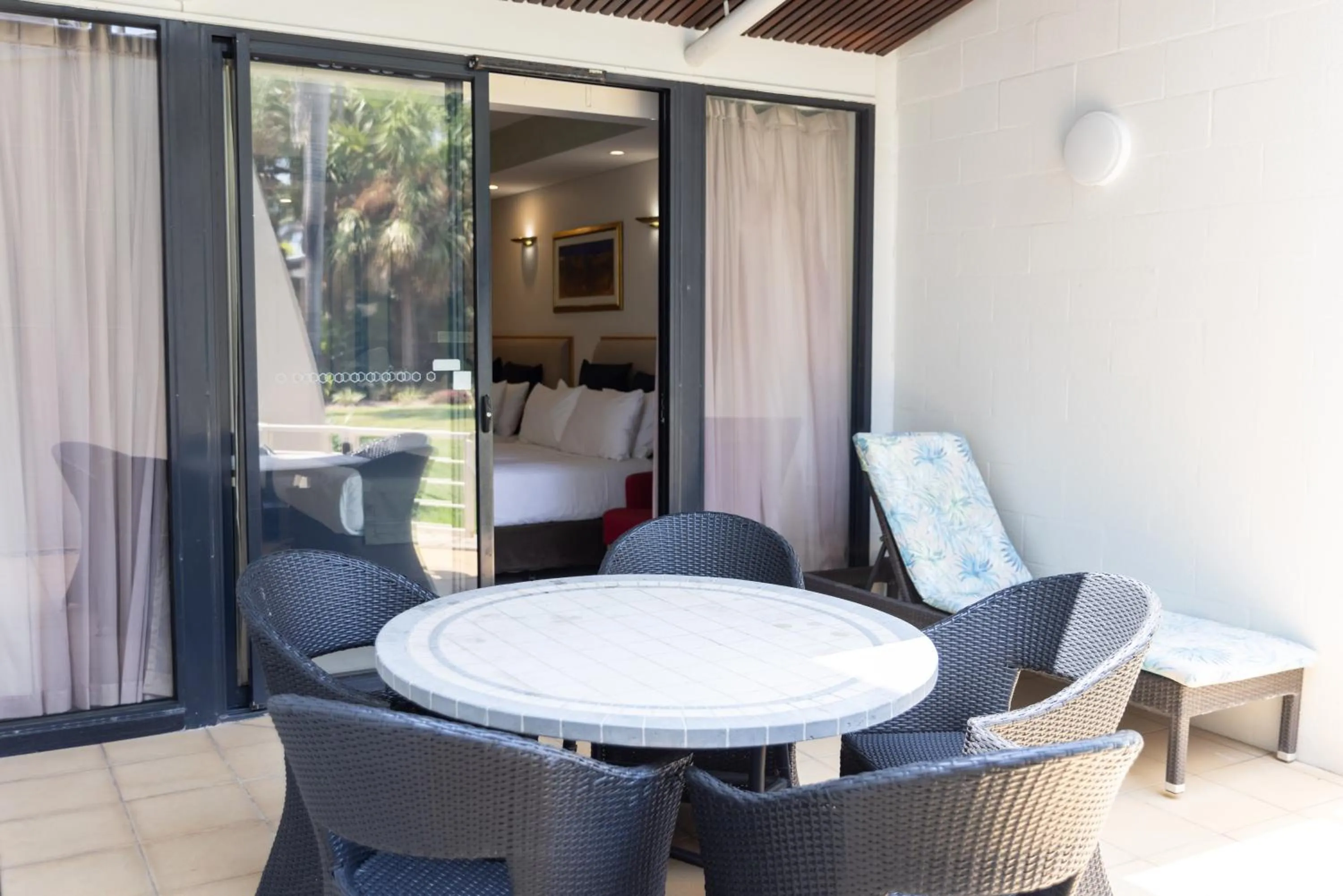 Patio in Mindil Beach Casino Resort