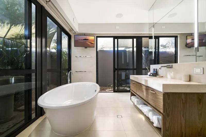 Bathroom in Mindil Beach Casino Resort