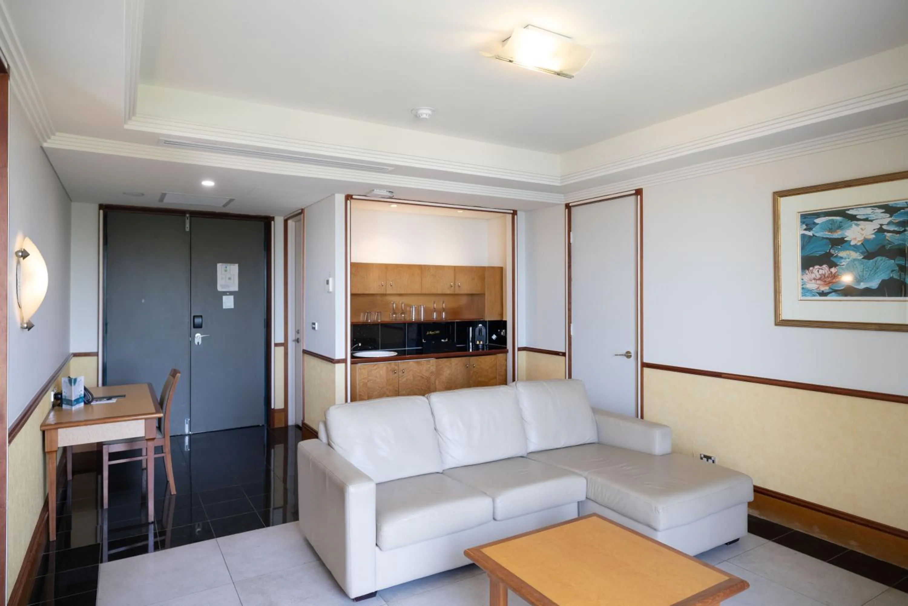 Living room in Mindil Beach Casino Resort