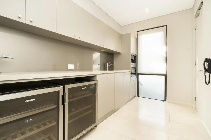 Kitchen or kitchenette in Mindil Beach Casino Resort