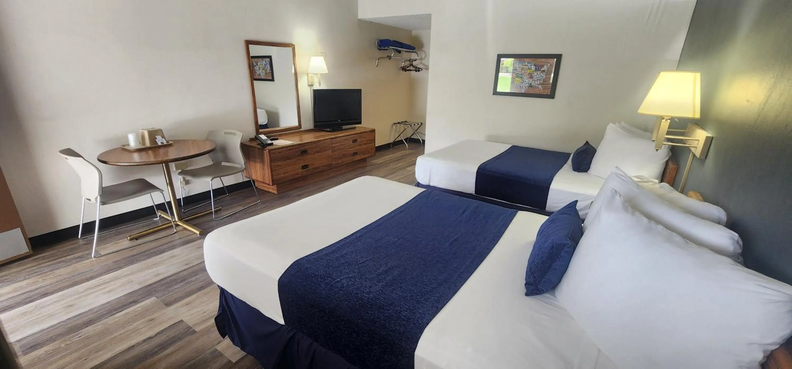 Bed in Parkview Inn and Conference Center