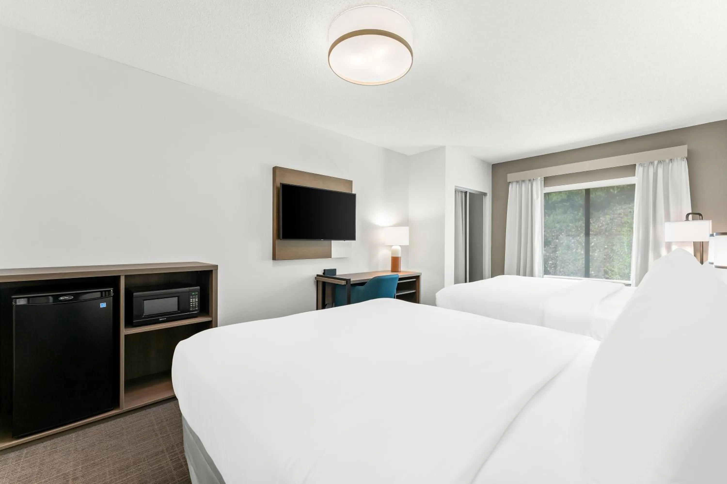 Bedroom, Bed in Comfort Inn & Suites Tunkhannock