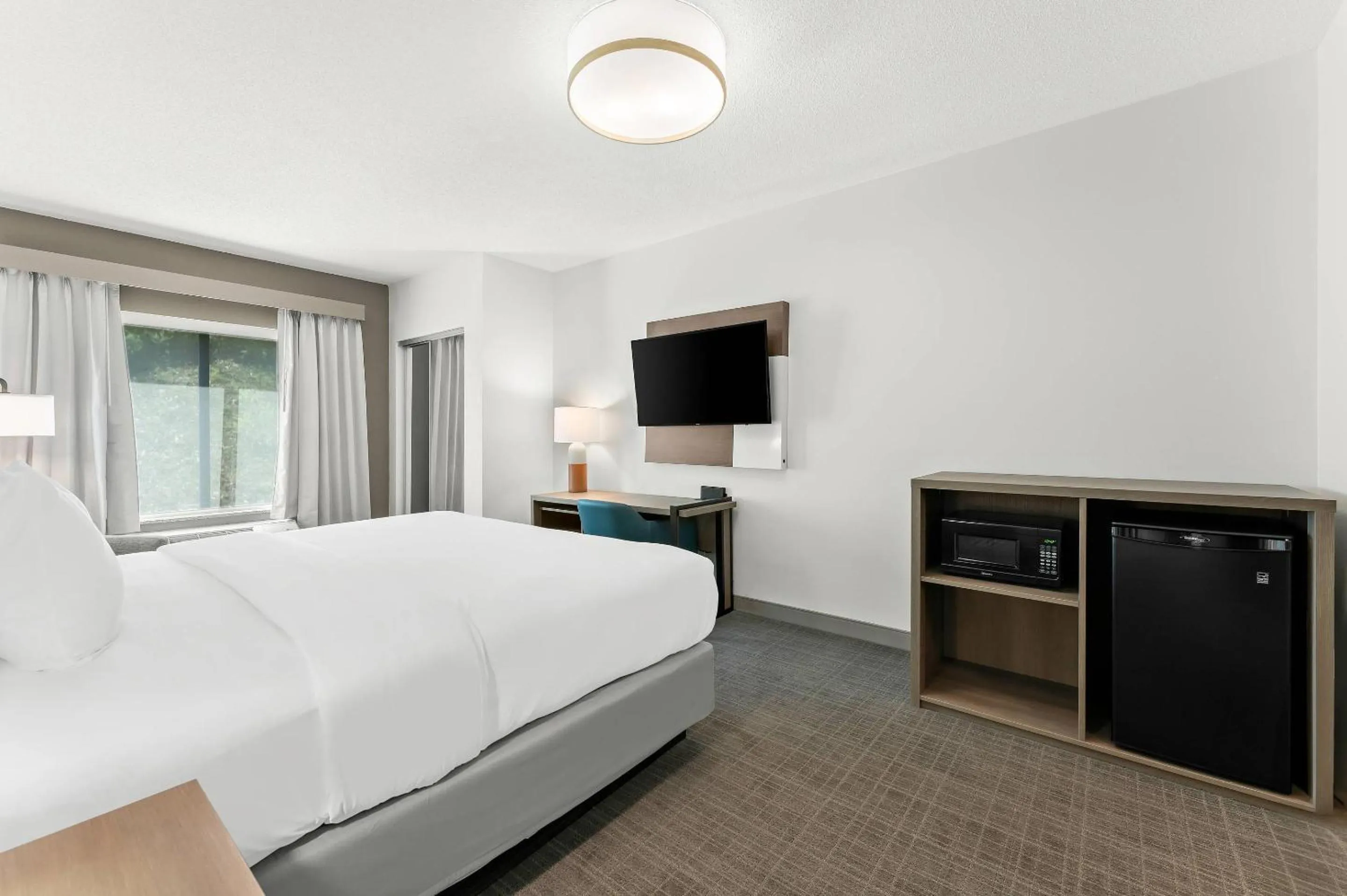 Bedroom, Bed in Comfort Inn & Suites Tunkhannock