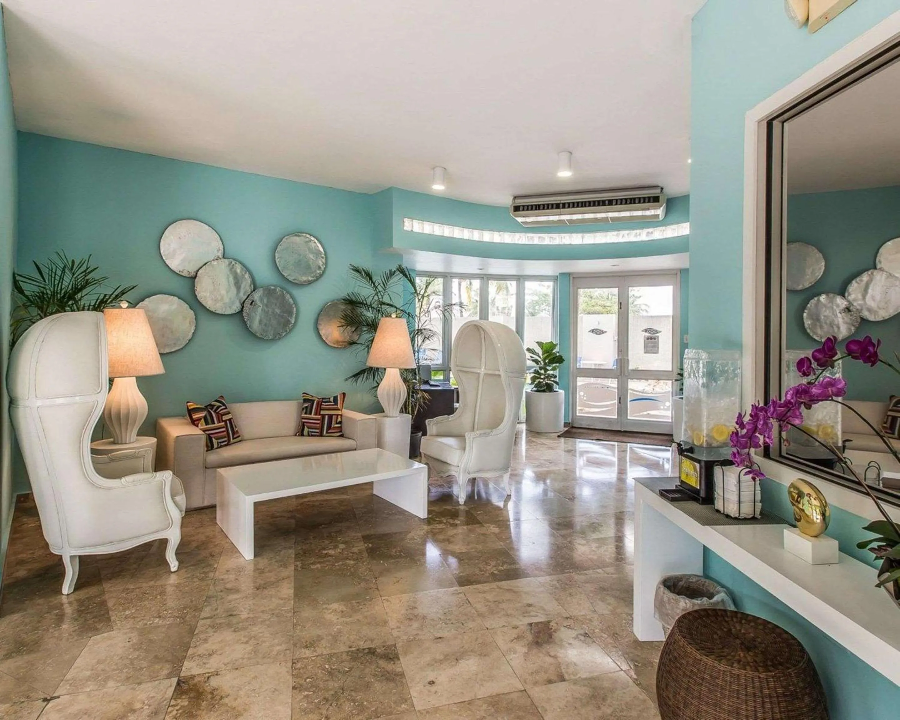 Lobby or reception in Comfort Inn & Suites