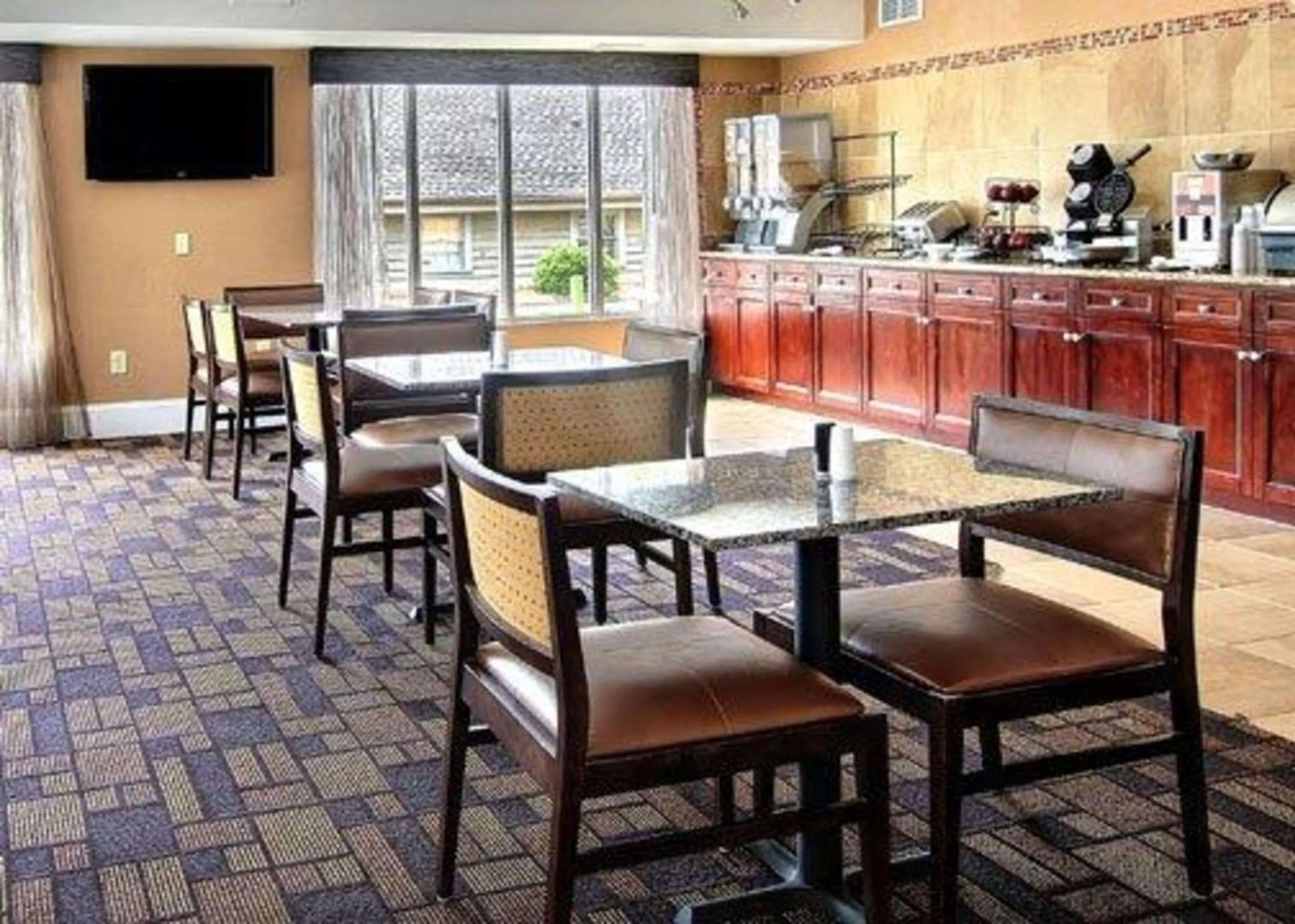 Restaurant/places to eat in Quality Inn & Suites Greenville near downtown