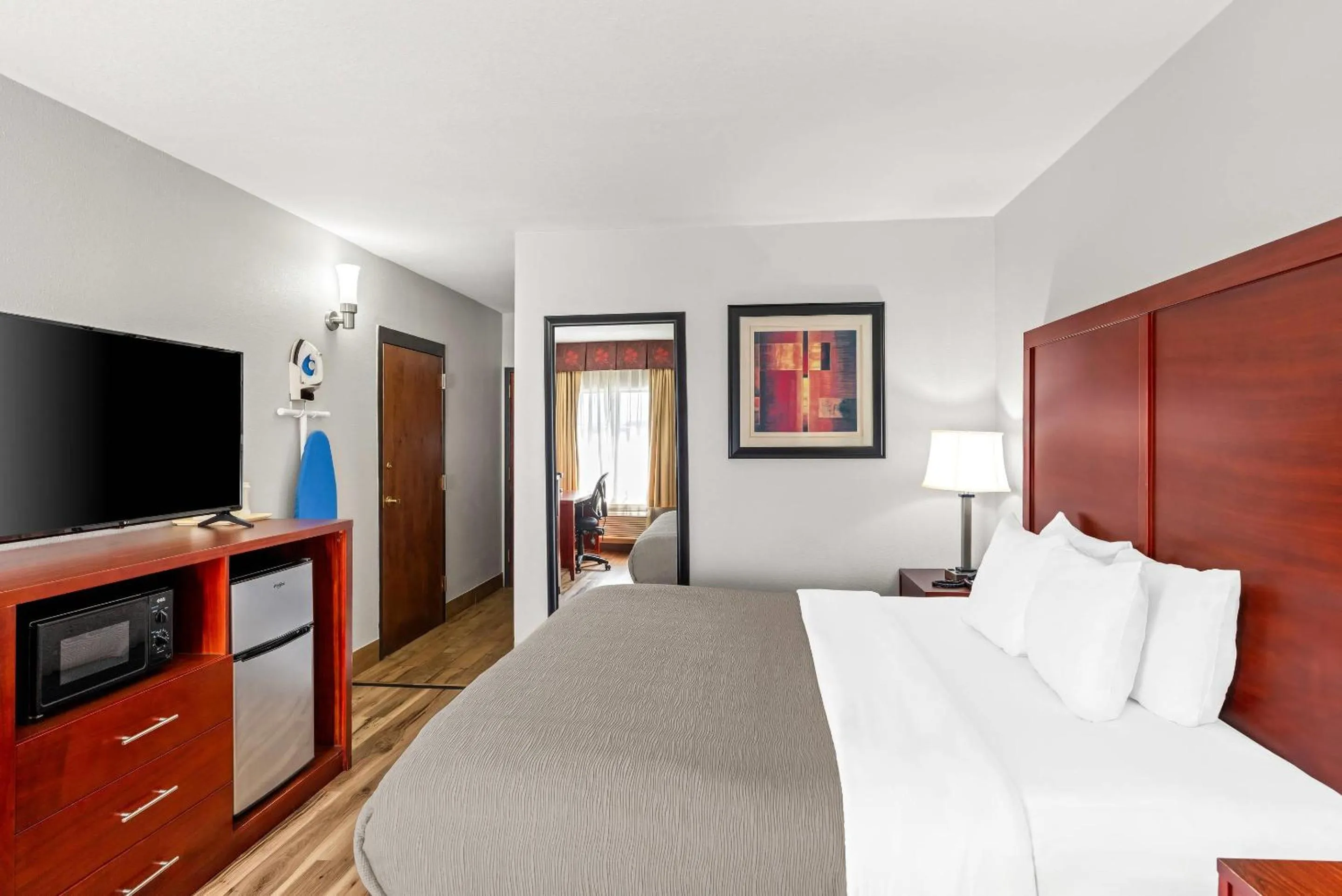 Bedroom, Bed in Quality Inn & Suites Richburg I-77