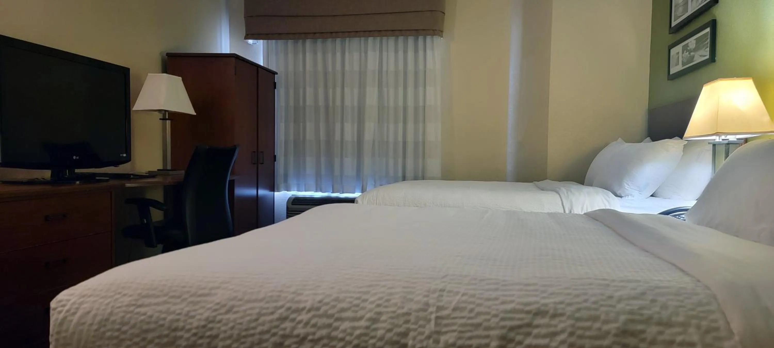 Bed in Sleep Inn Near Ft Jackson