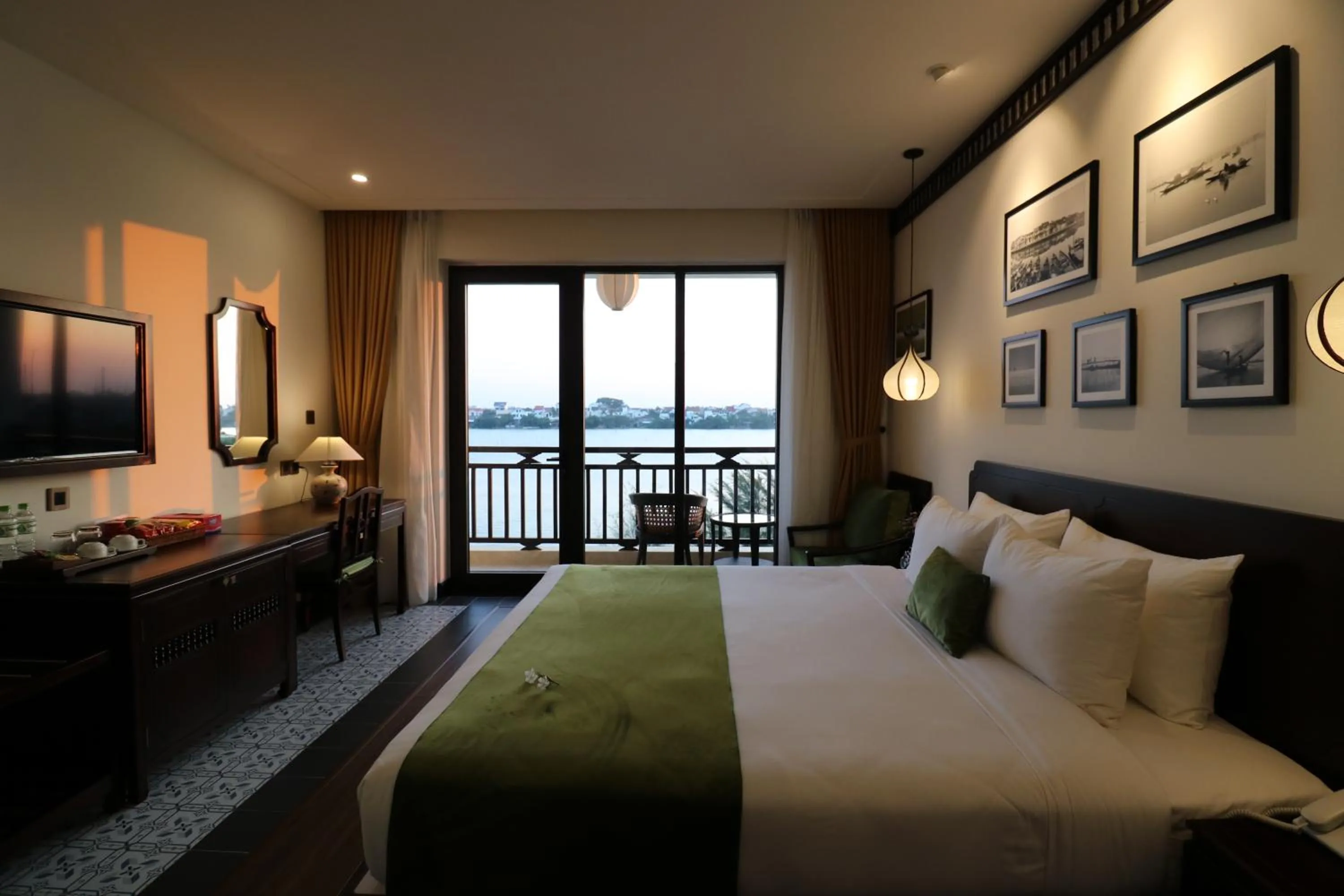 Bed in Roxana River Villa