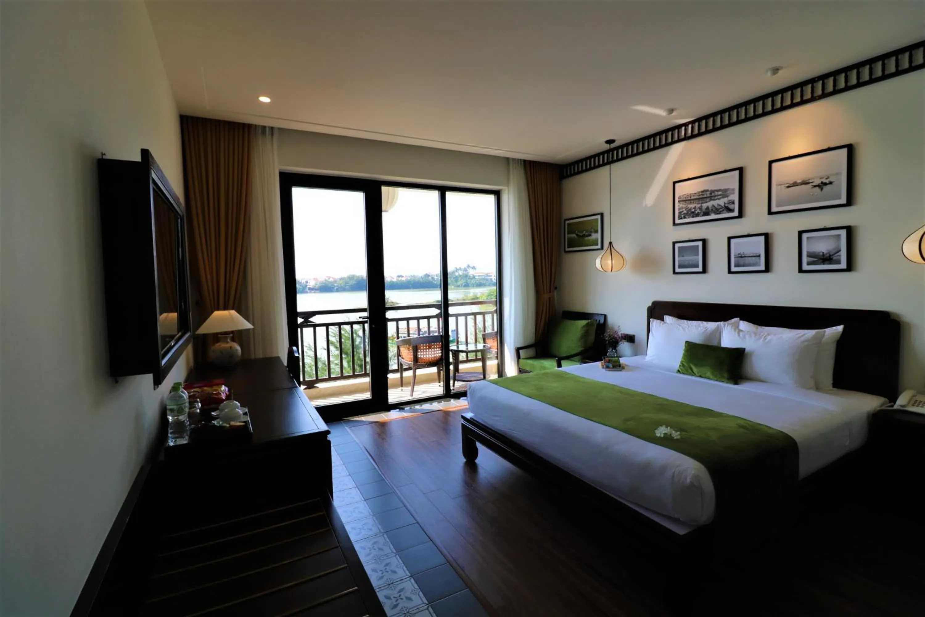 Bed in Roxana River Villa