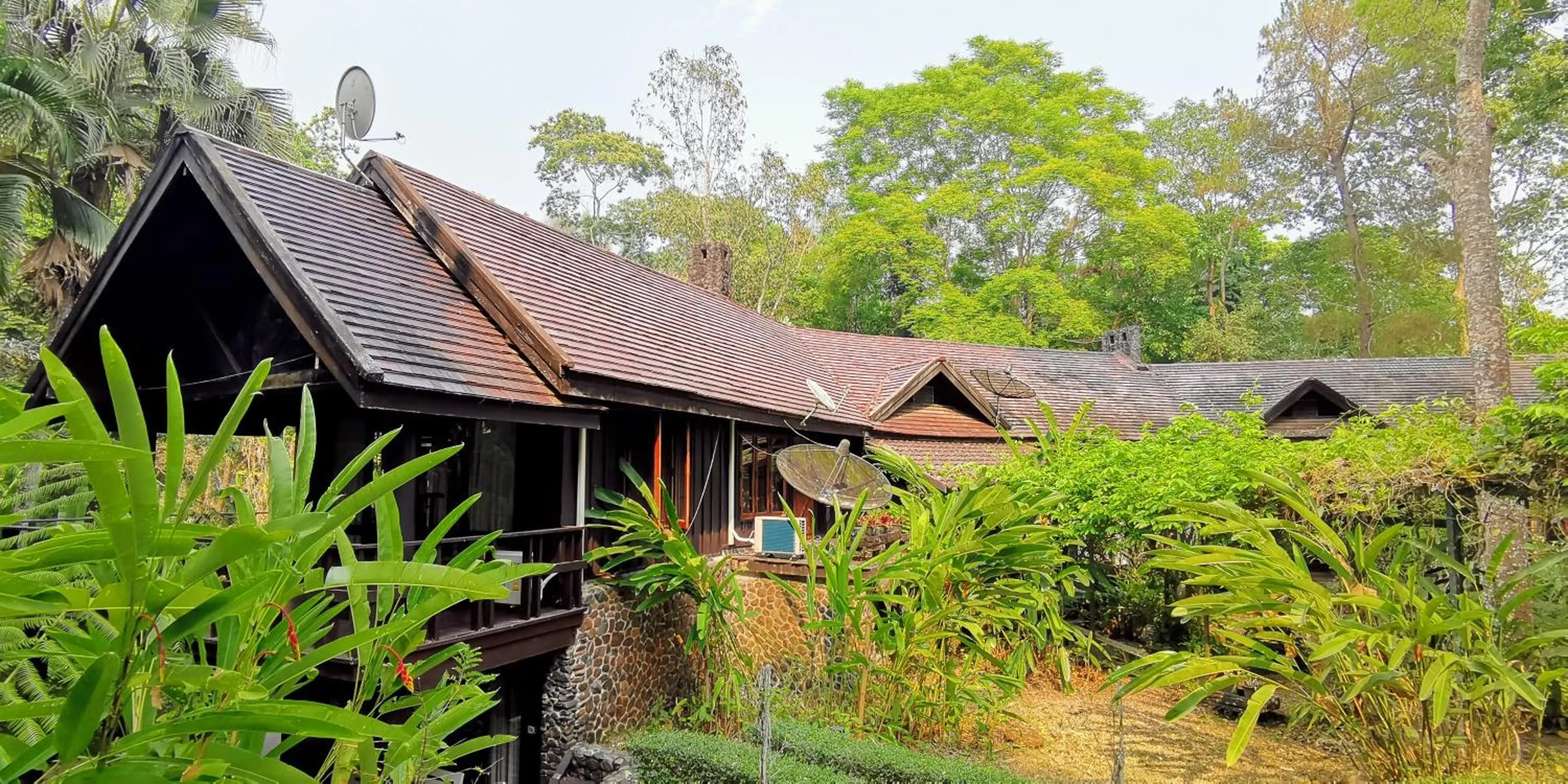 Property building in Villa Darakorn Hill Country House