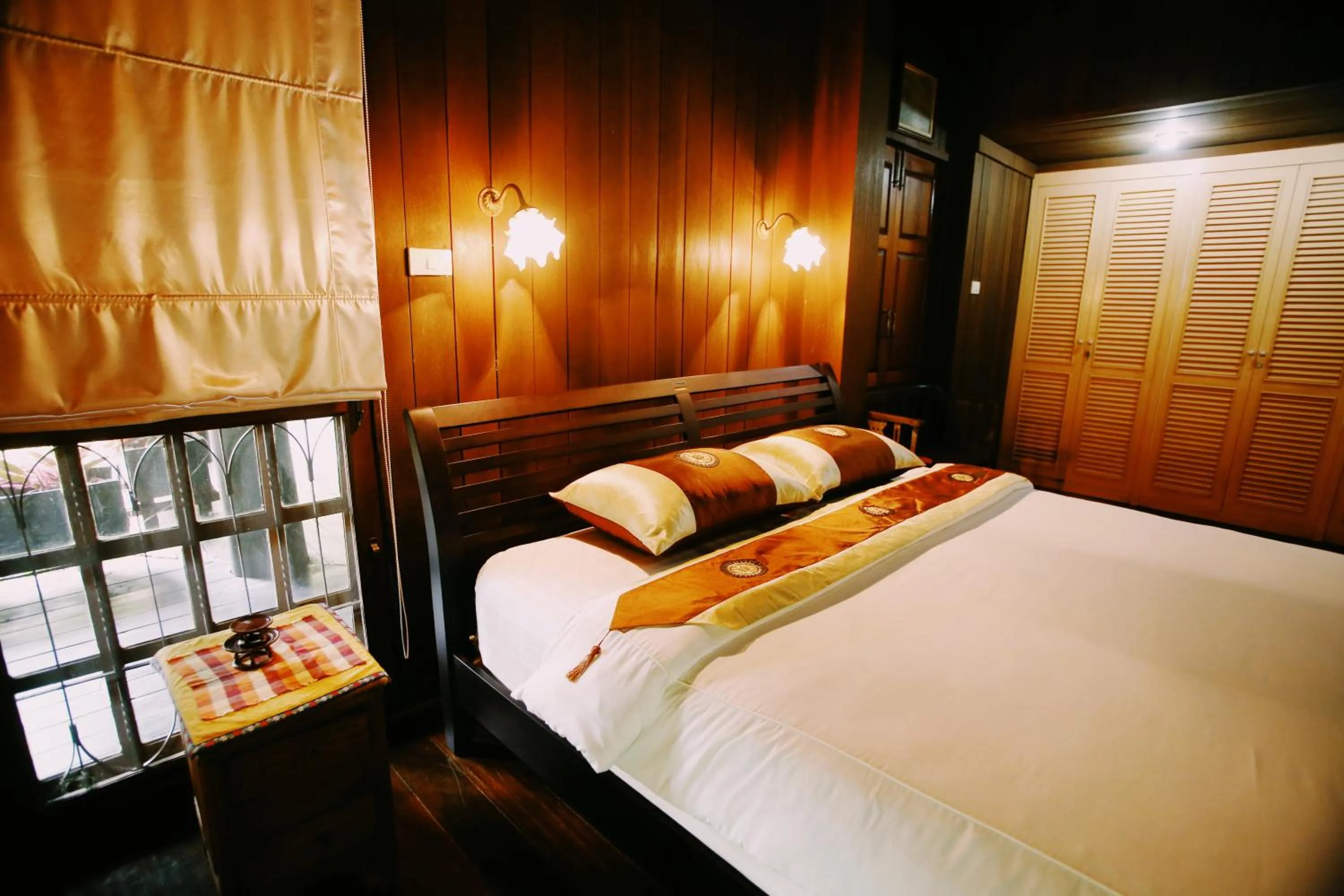 Bedroom, Bed in Villa Darakorn Hill Country House