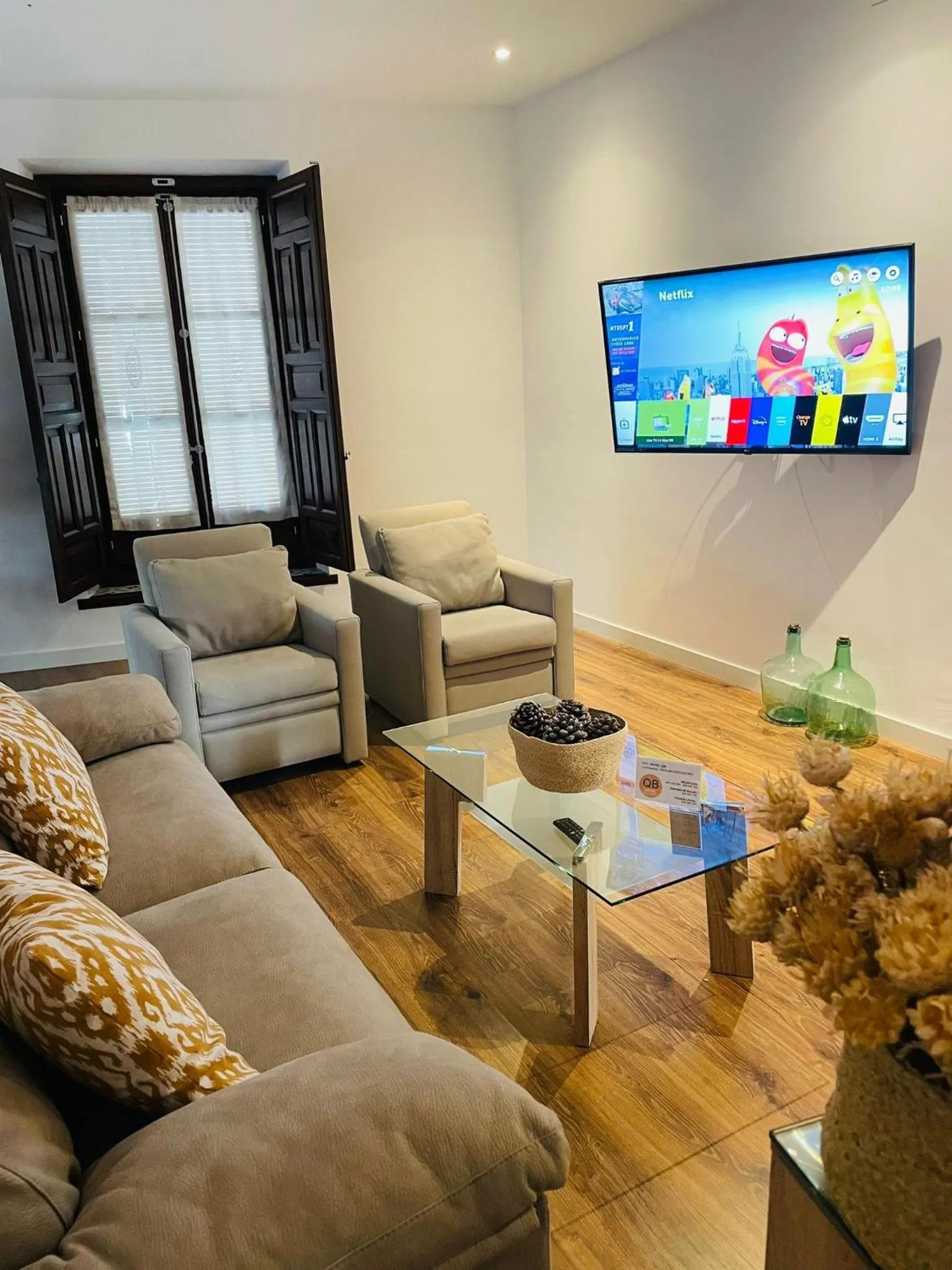 Living room in Hotel QB Almagro Centro