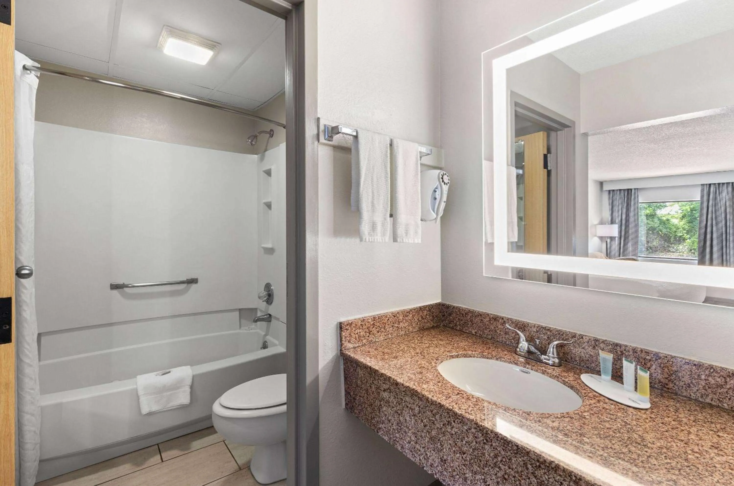 Bathroom in Days Inn by Wyndham St George