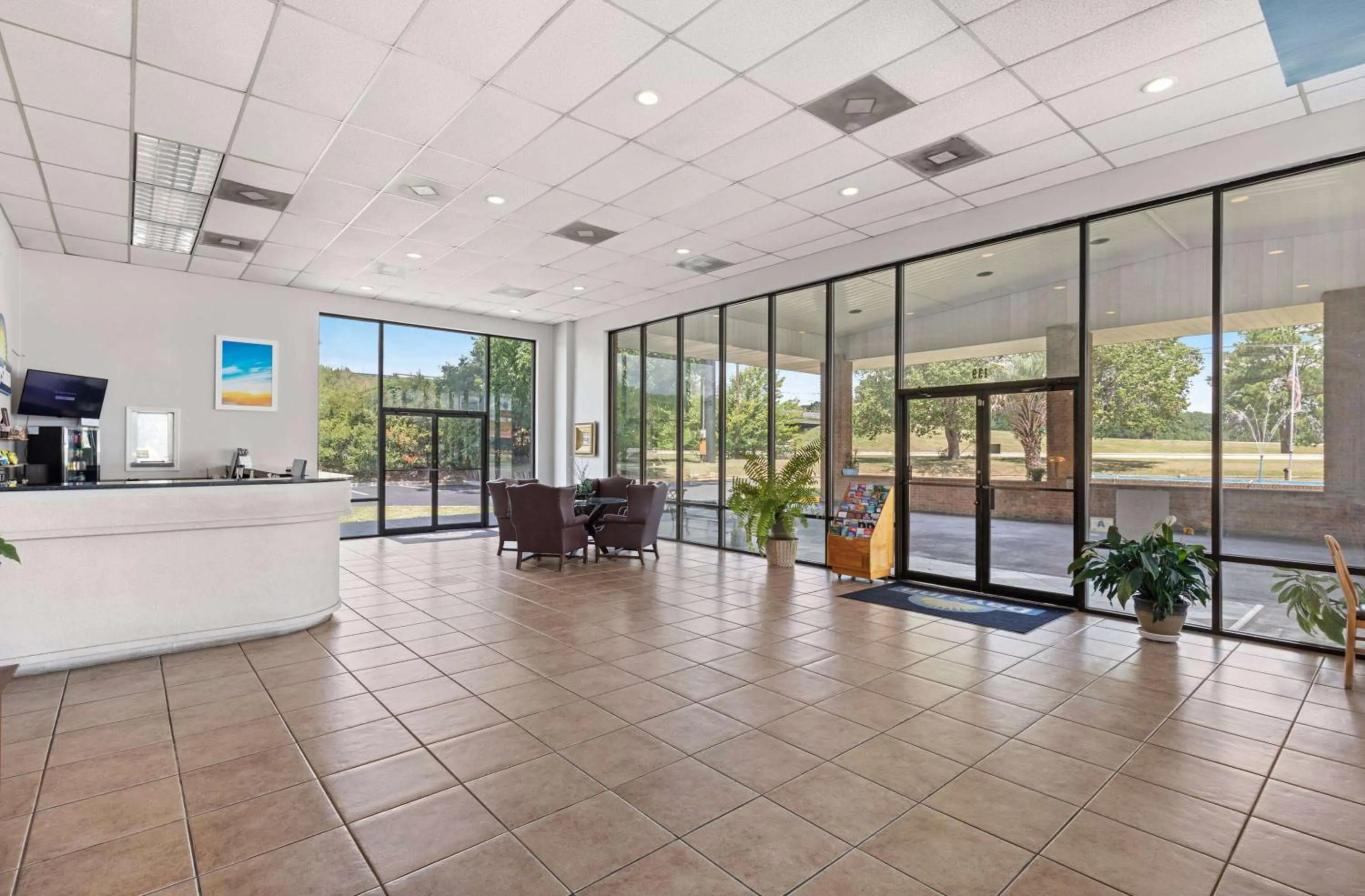 Lobby or reception in Days Inn by Wyndham St George