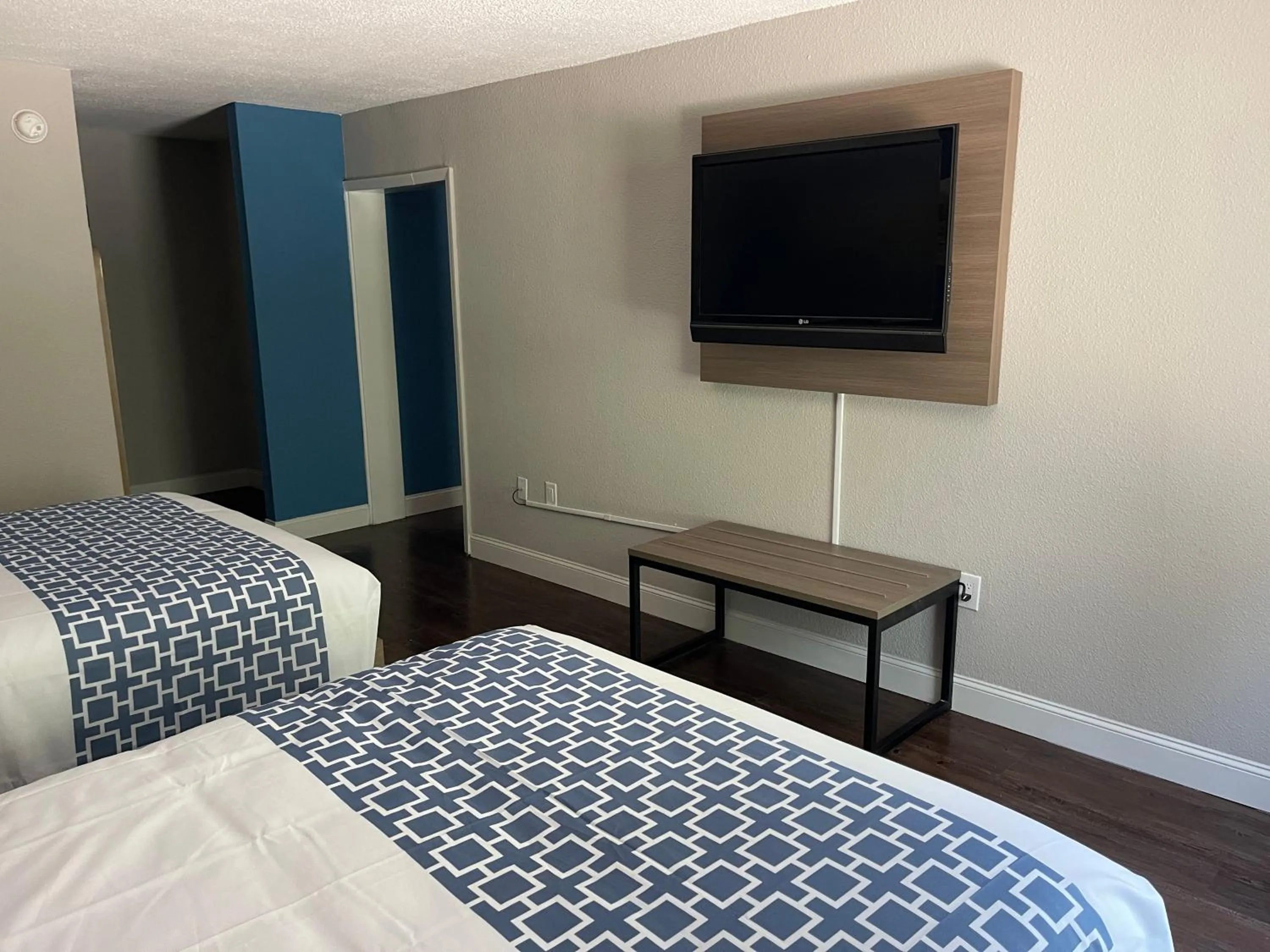 Bedroom, Bed in Wingate By Wyndham Columbia Fort Jackson