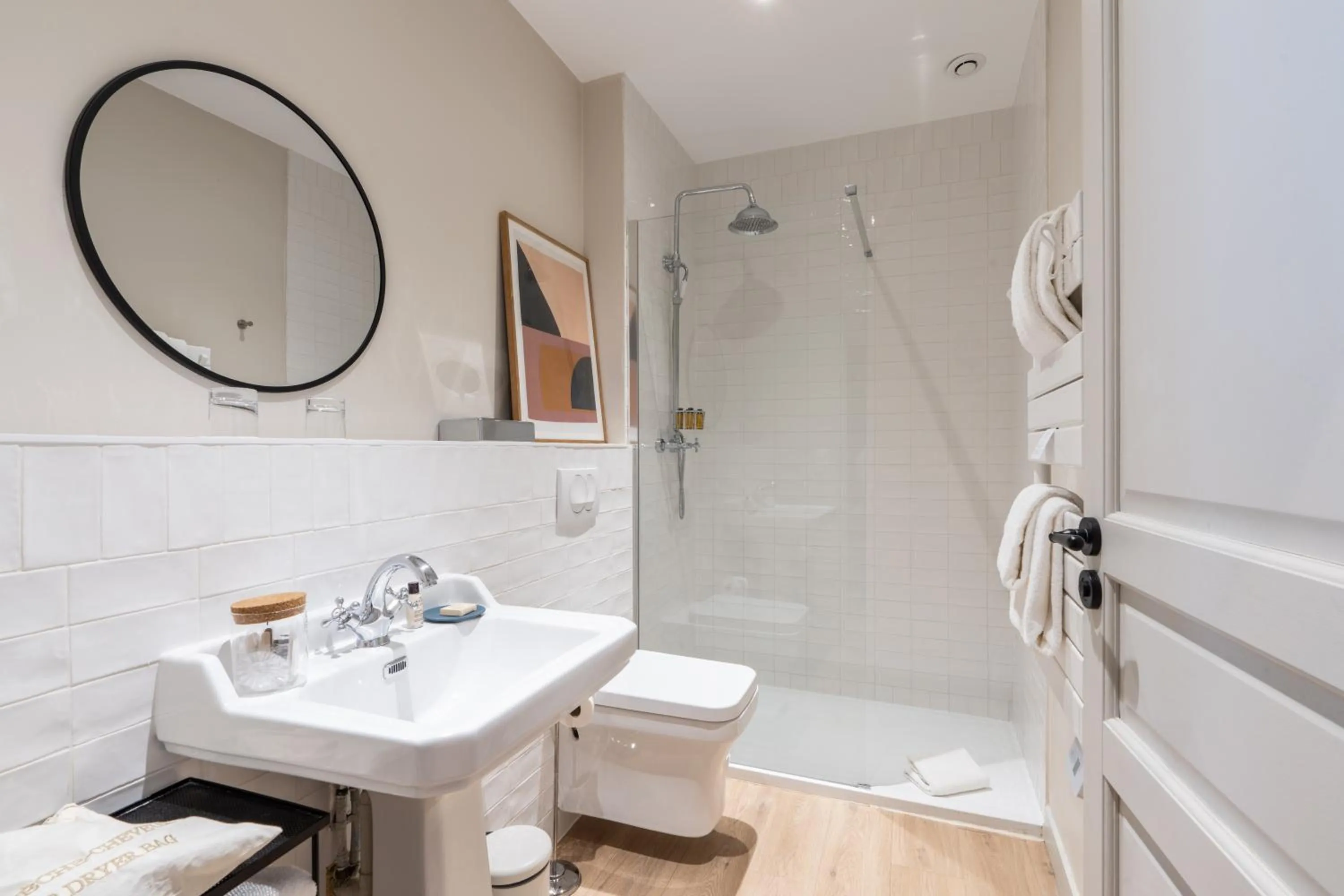 Shower in Les Manoirs des Portes de Deauville - Small Luxury Hotel Of The World