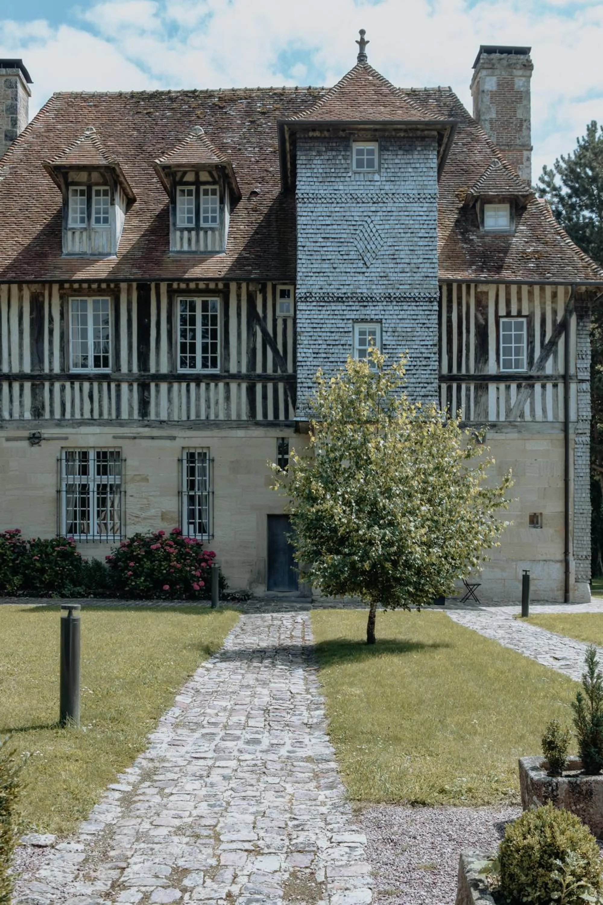 Property building in Les Manoirs des Portes de Deauville - Small Luxury Hotel Of The World