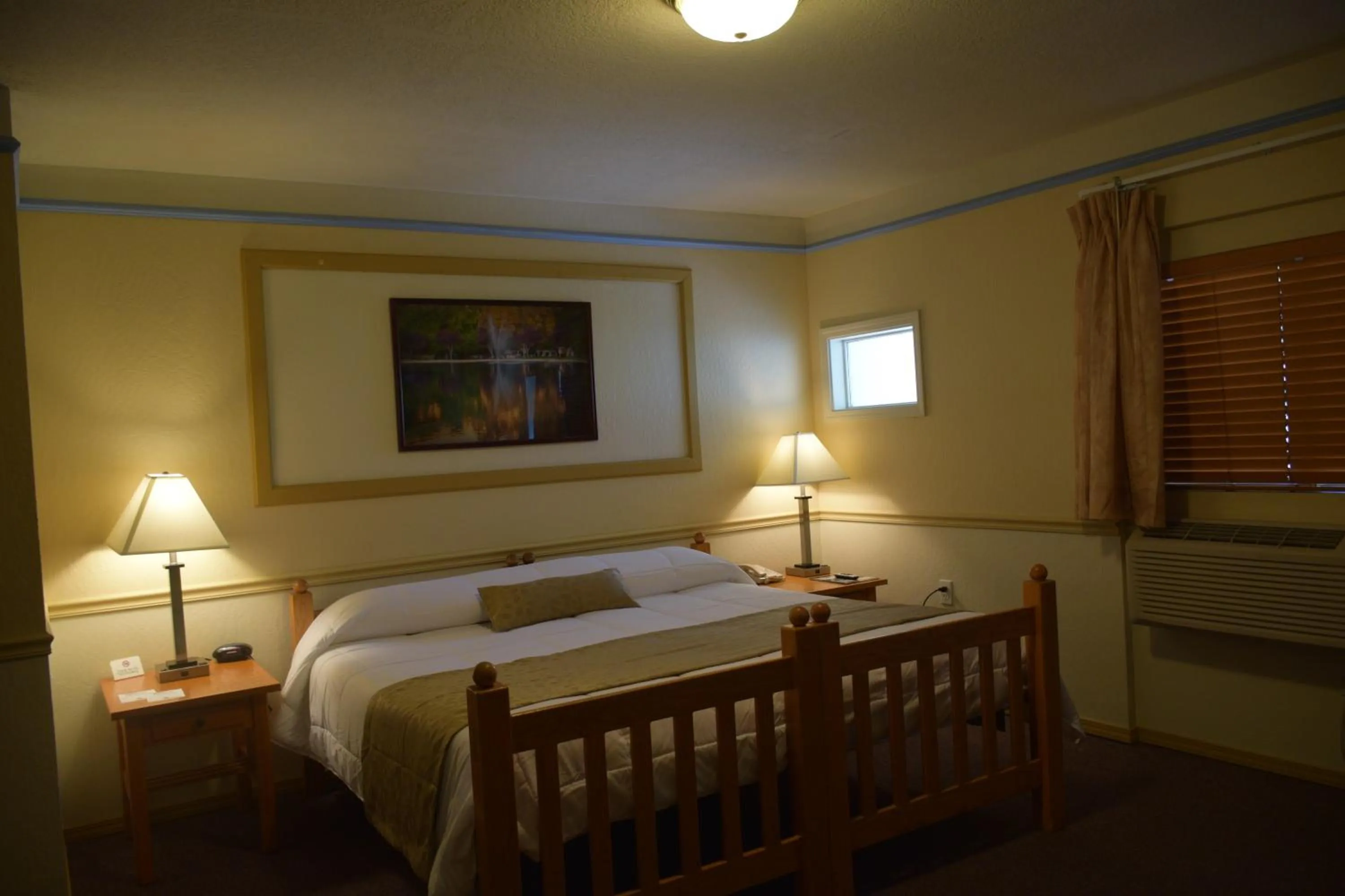 Bed in Wonder Valley Ranch Resort