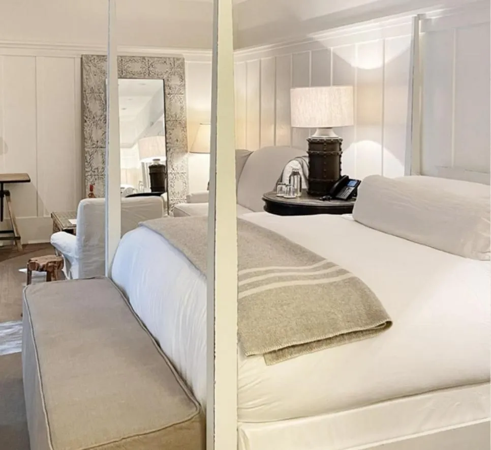 Bed in Farmhouse Inn