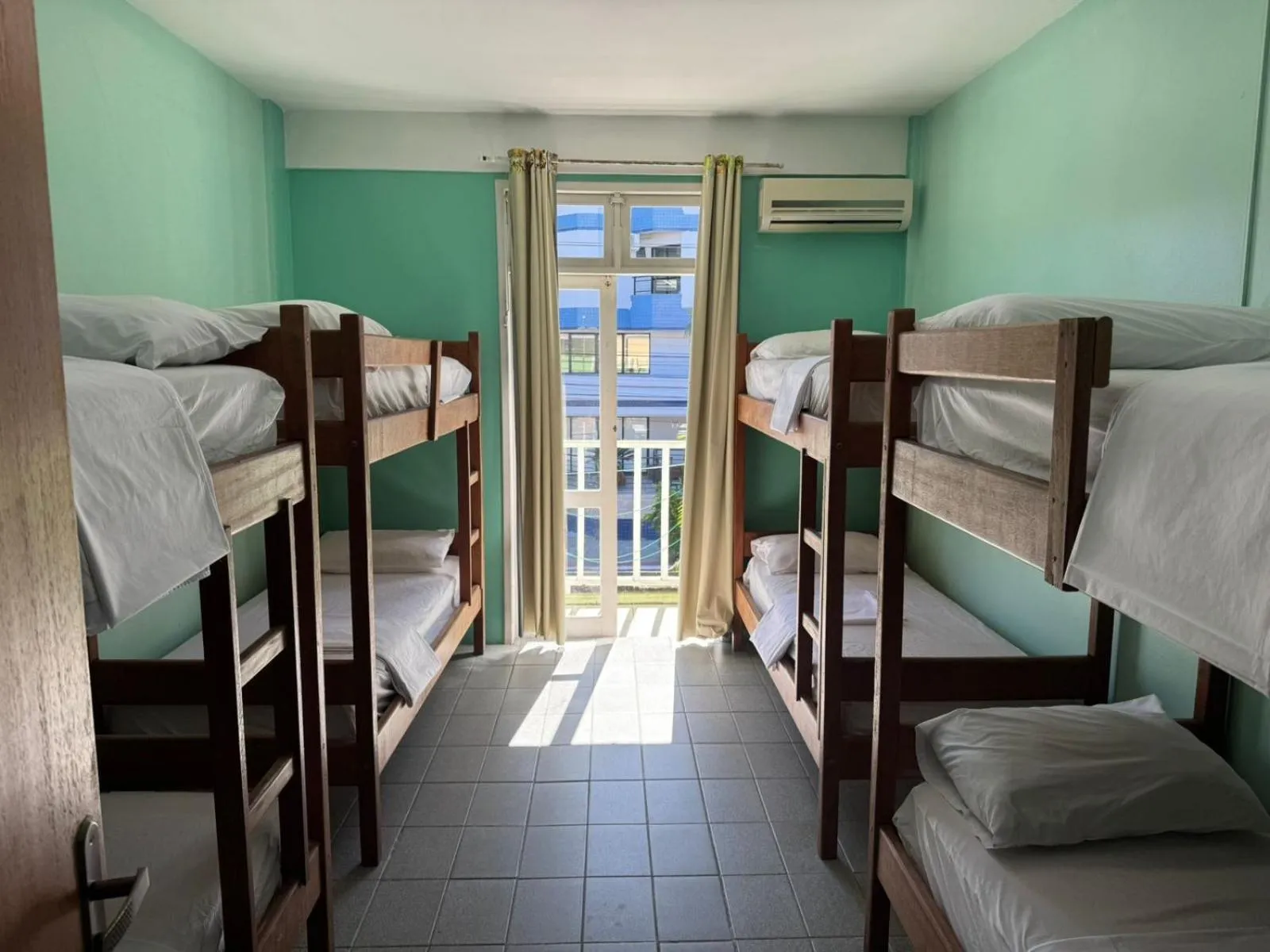 Bed in Hostel Canasvieiras